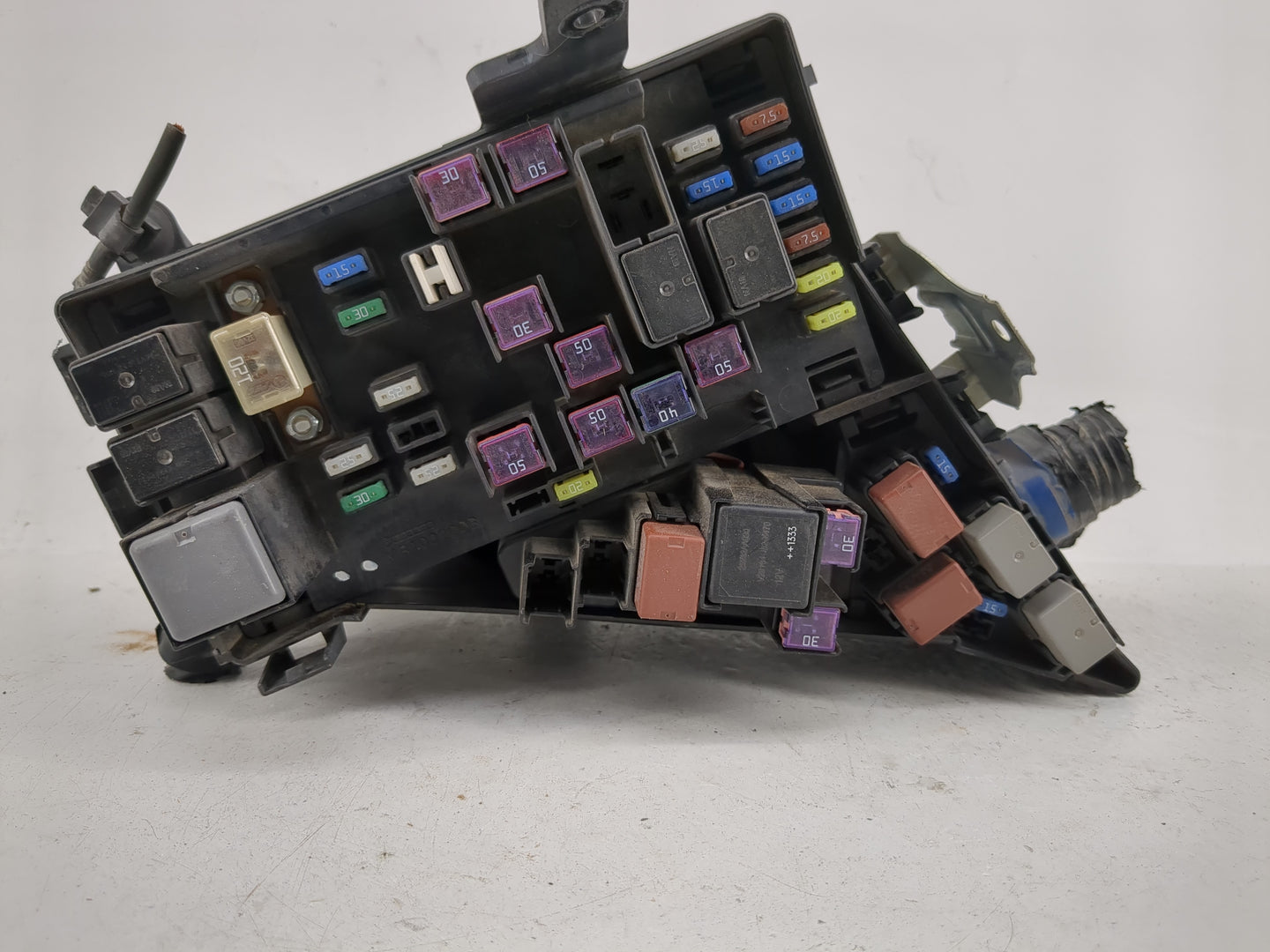 2014-2015 Subaru Forester Fusebox Fuse Box Panel Relay Module Fits Fits 2014 2015 OEM Used Auto Parts - Oemusedautoparts1.co