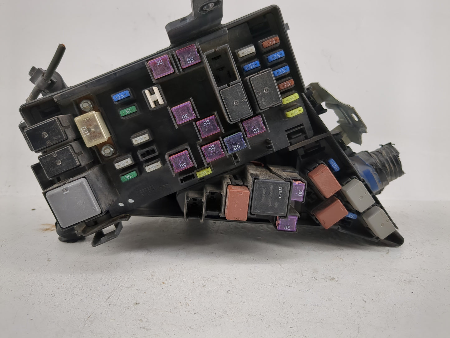 2014-2015 Subaru Forester Fusebox Fuse Box Panel Relay Module Fits Fits 2014 2015 OEM Used Auto Parts - Oemusedautoparts1.co