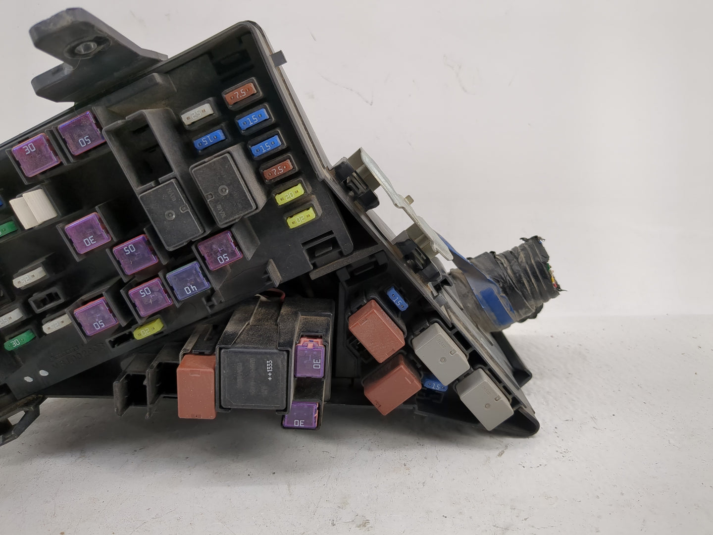 2014-2015 Subaru Forester Fusebox Fuse Box Panel Relay Module Fits Fits 2014 2015 OEM Used Auto Parts - Oemusedautoparts1.co