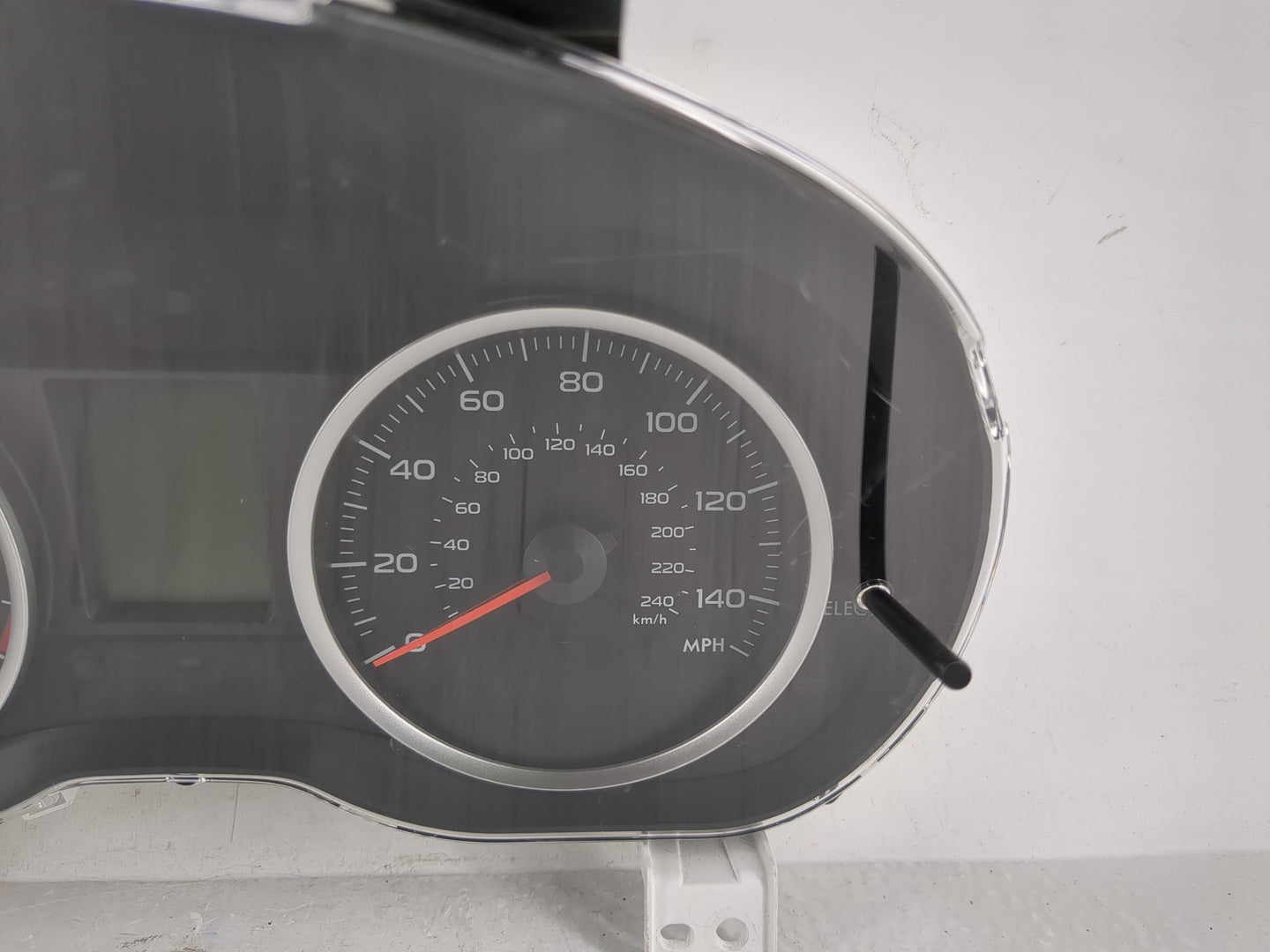 2014 Subaru Forester Instrument Cluster Speedometer Gauges P/N:85002SG030 Fits OEM Used Auto Parts - Oemusedautoparts1.com