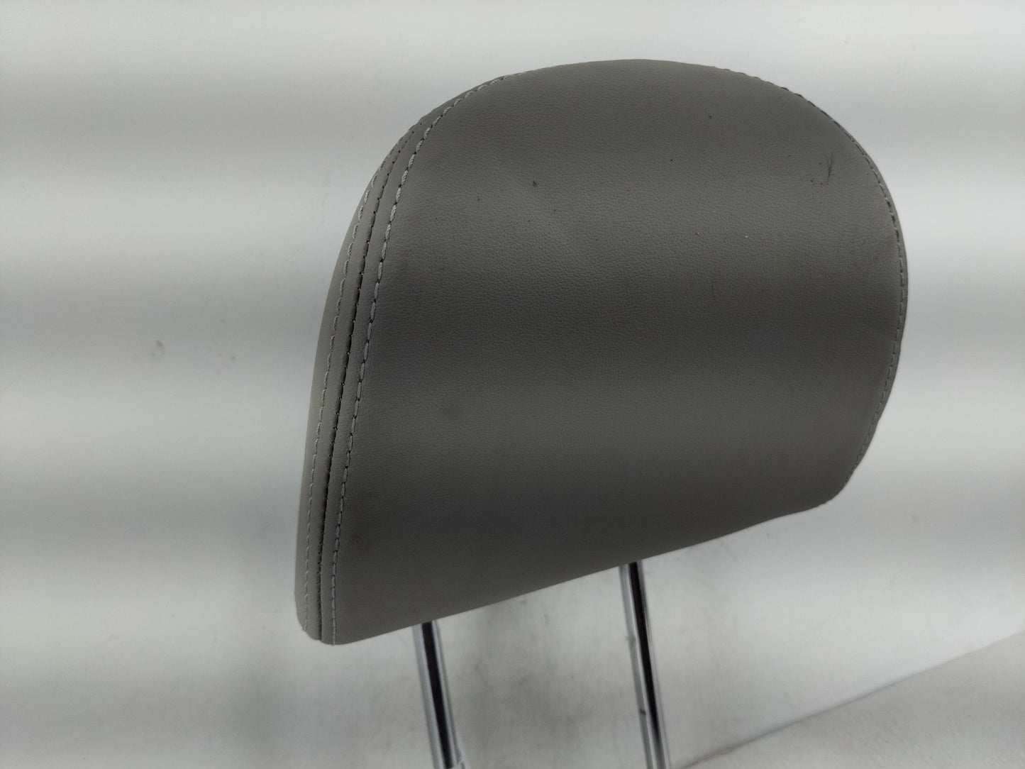 2014 Subaru Forester Headrest Head Rest Front Driver Passenger Seat Fits OEM Used Auto Parts - Oemusedautoparts1.com