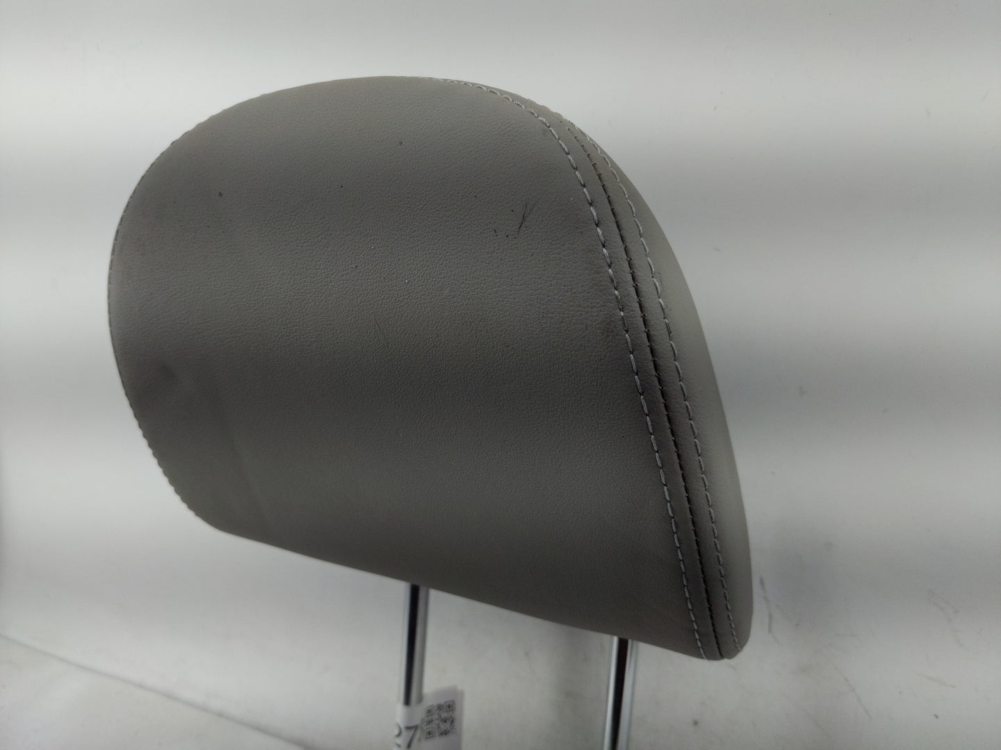 2014 Subaru Forester Headrest Head Rest Front Driver Passenger Seat Fits OEM Used Auto Parts - Oemusedautoparts1.com