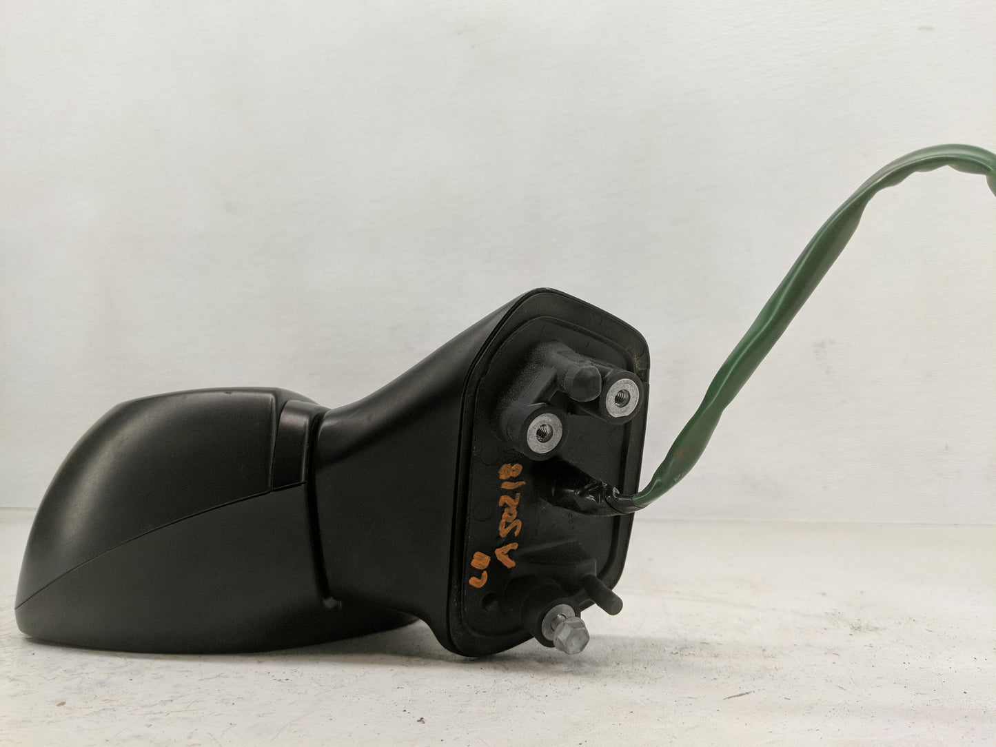 2014 Subaru Forester Side Mirror Replacement Driver Left View Door Mirror Fits OEM Used Auto Parts - Oemusedautoparts1.com