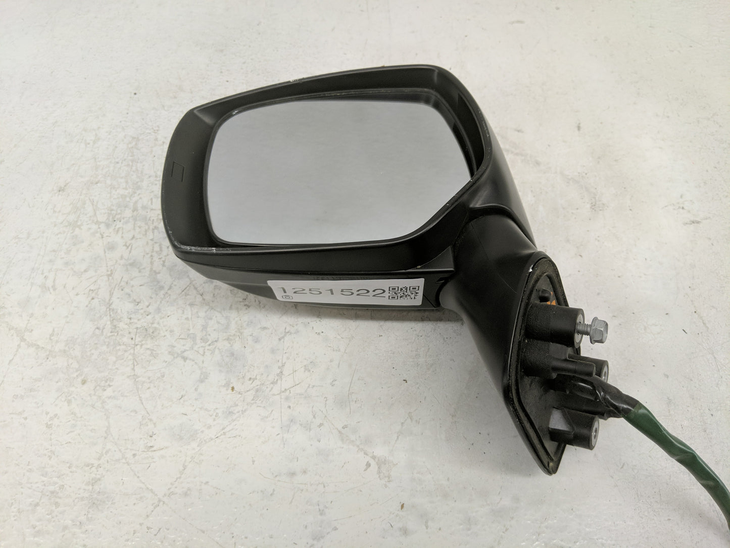 2014 Subaru Forester Side Mirror Replacement Driver Left View Door Mirror Fits OEM Used Auto Parts - Oemusedautoparts1.com