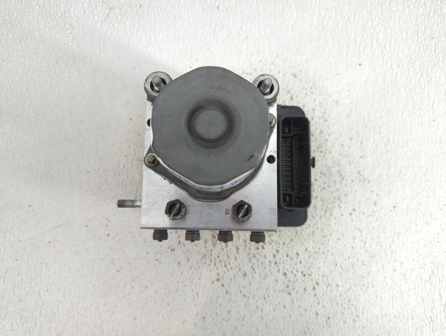 2014-2015 Subaru Forester ABS Pump Control Module Replacement P/N:27536SG000 Fits Fits 2014 2015 OEM Used Auto Parts - Oemus