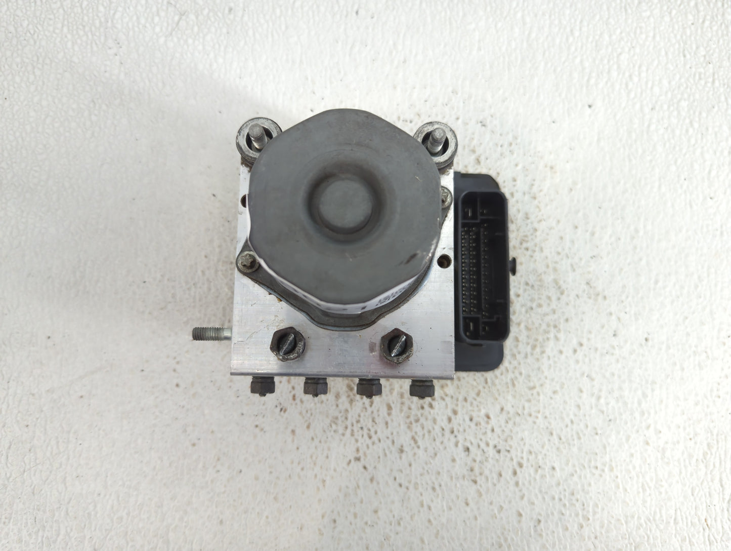 2014-2015 Subaru Forester ABS Pump Control Module Replacement P/N:27536SG000 Fits Fits 2014 2015 OEM Used Auto Parts - Oemus