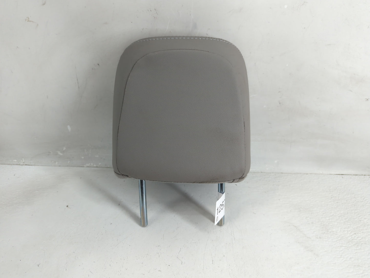 2014 Subaru Forester Headrest Head Rest Front Driver Passenger Seat Fits OEM Used Auto Parts - Oemusedautoparts1.com