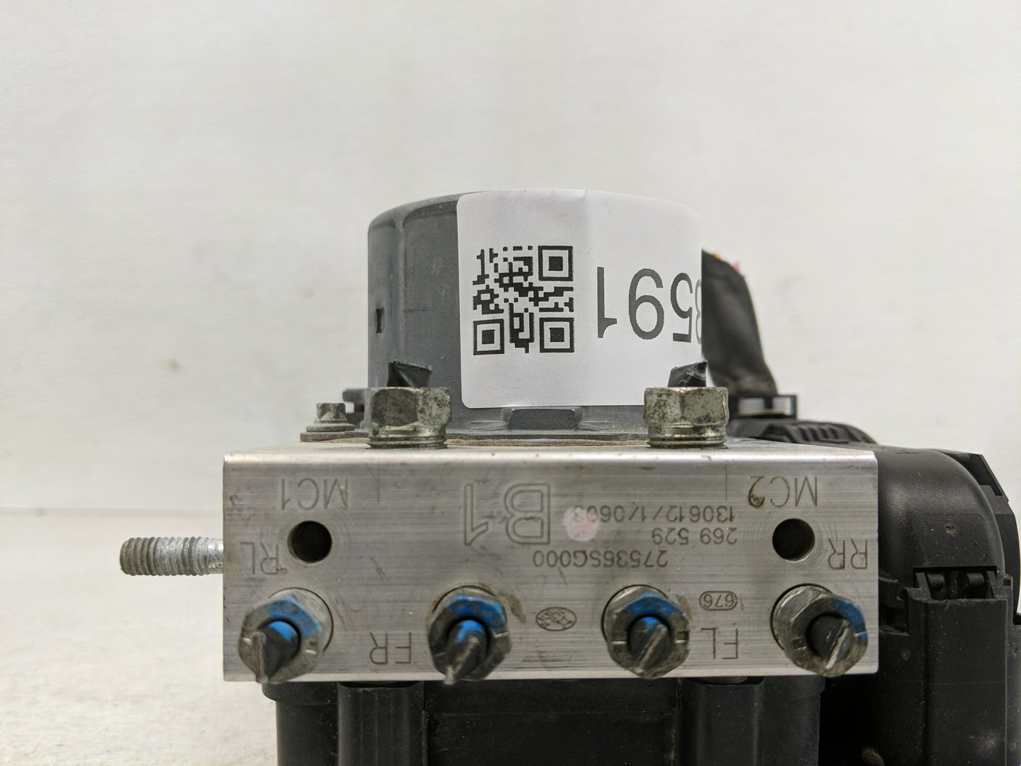 2014-2015 Subaru Forester ABS Pump Control Module Replacement P/N:0265956131 2265106452 Fits Fits 2014 2015 OEM Used Auto Pa