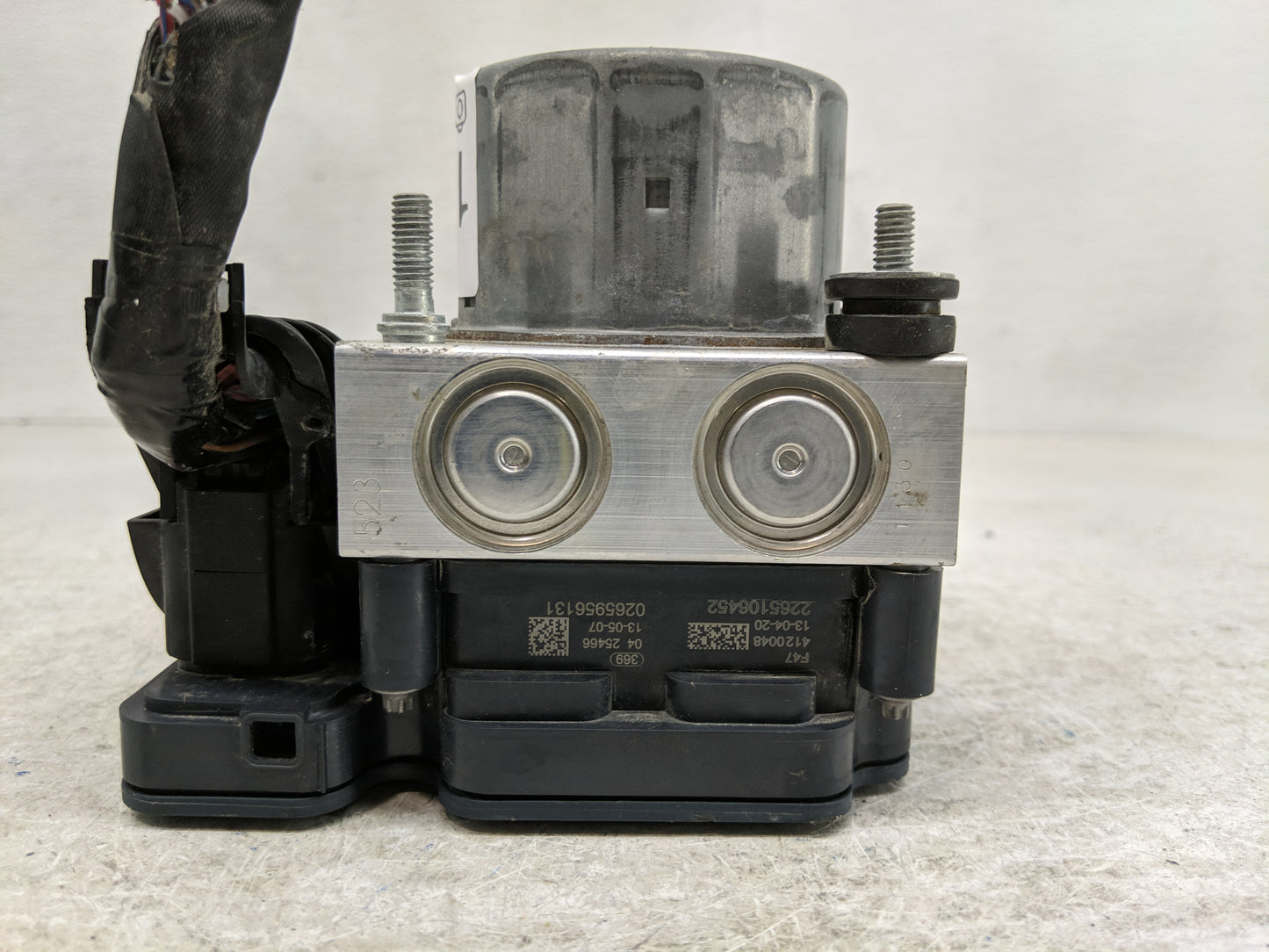 2014-2015 Subaru Forester ABS Pump Control Module Replacement P/N:0265956131 2265106452 Fits Fits 2014 2015 OEM Used Auto Pa