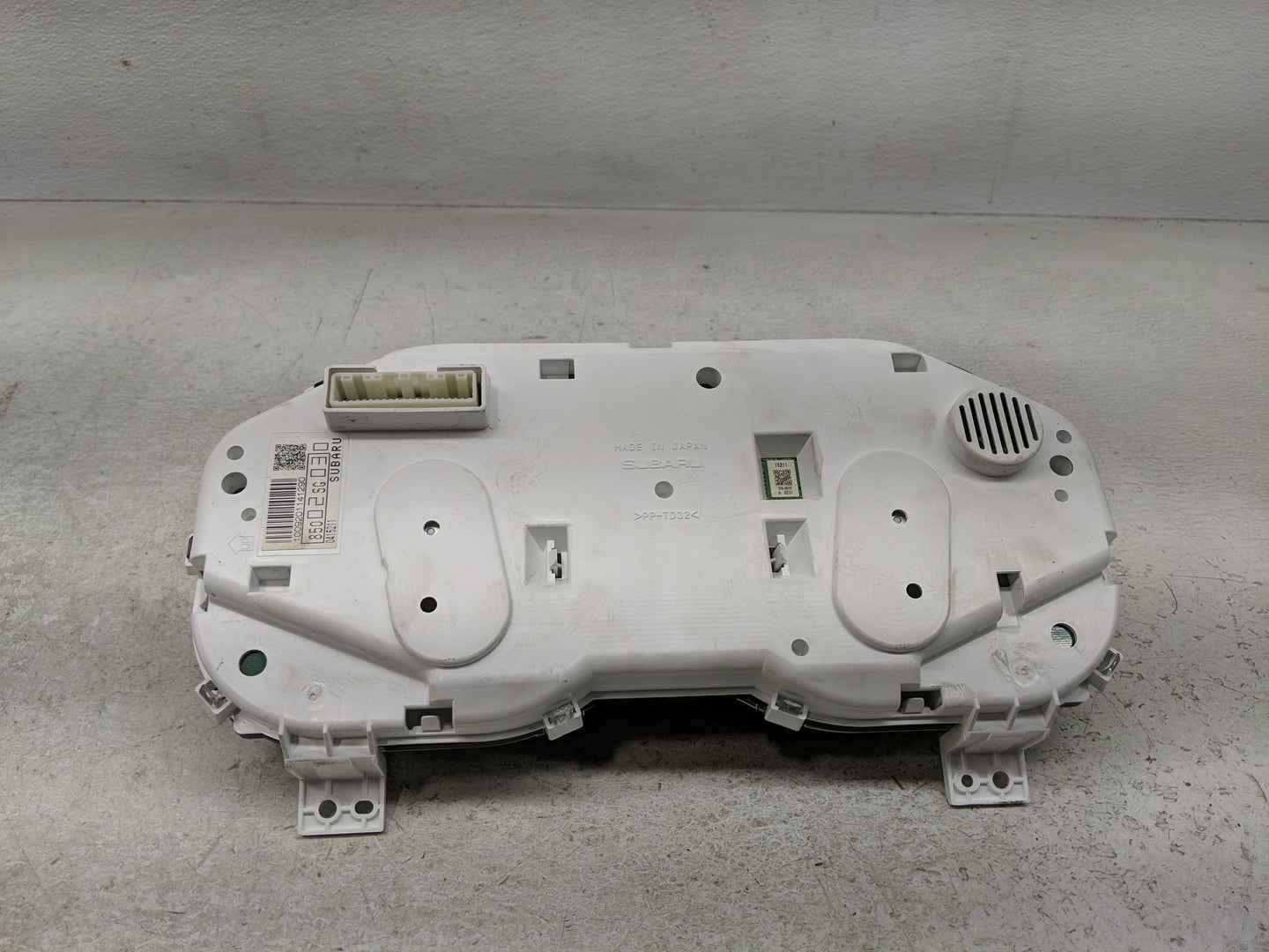 2014 Subaru Forester Instrument Cluster Speedometer Gauges P/N:85002SG030 Fits OEM Used Auto Parts - Oemusedautoparts1.com