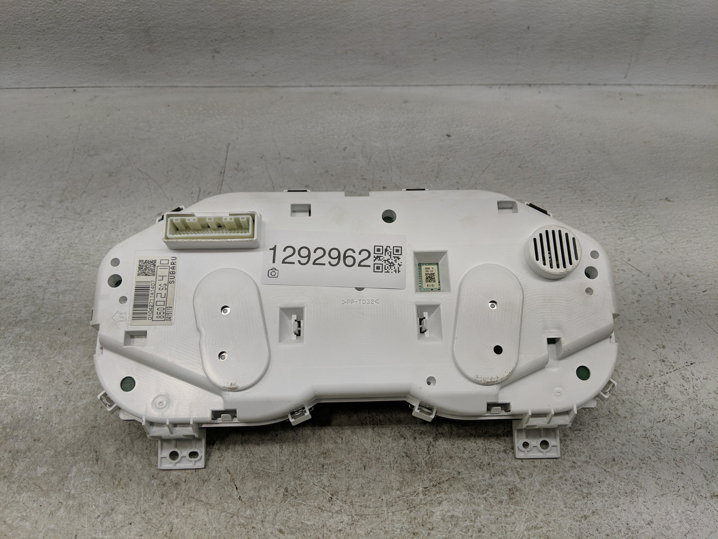 2014 Subaru Forester Instrument Cluster Speedometer Gauges P/N:85002SG410 Fits OEM Used Auto Parts - Oemusedautoparts1.com
