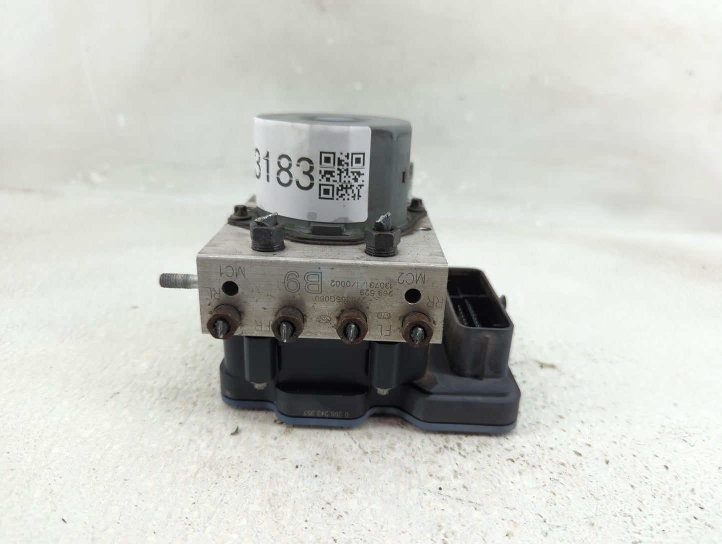 2014 Subaru Forester Throttle Body P/N:23424337 Fits OEM Used Auto Parts - Oemusedautoparts1.com