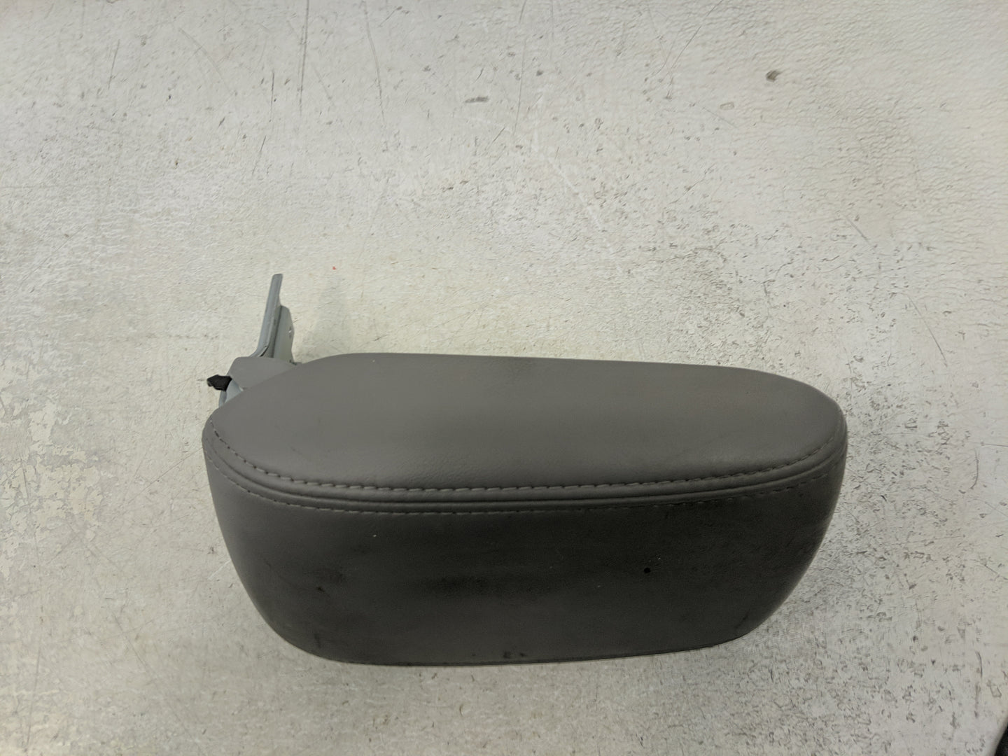 2014 Subaru Forester Center Console Armrest Cover Lid Fits OEM Used Auto Parts - Oemusedautoparts1.com