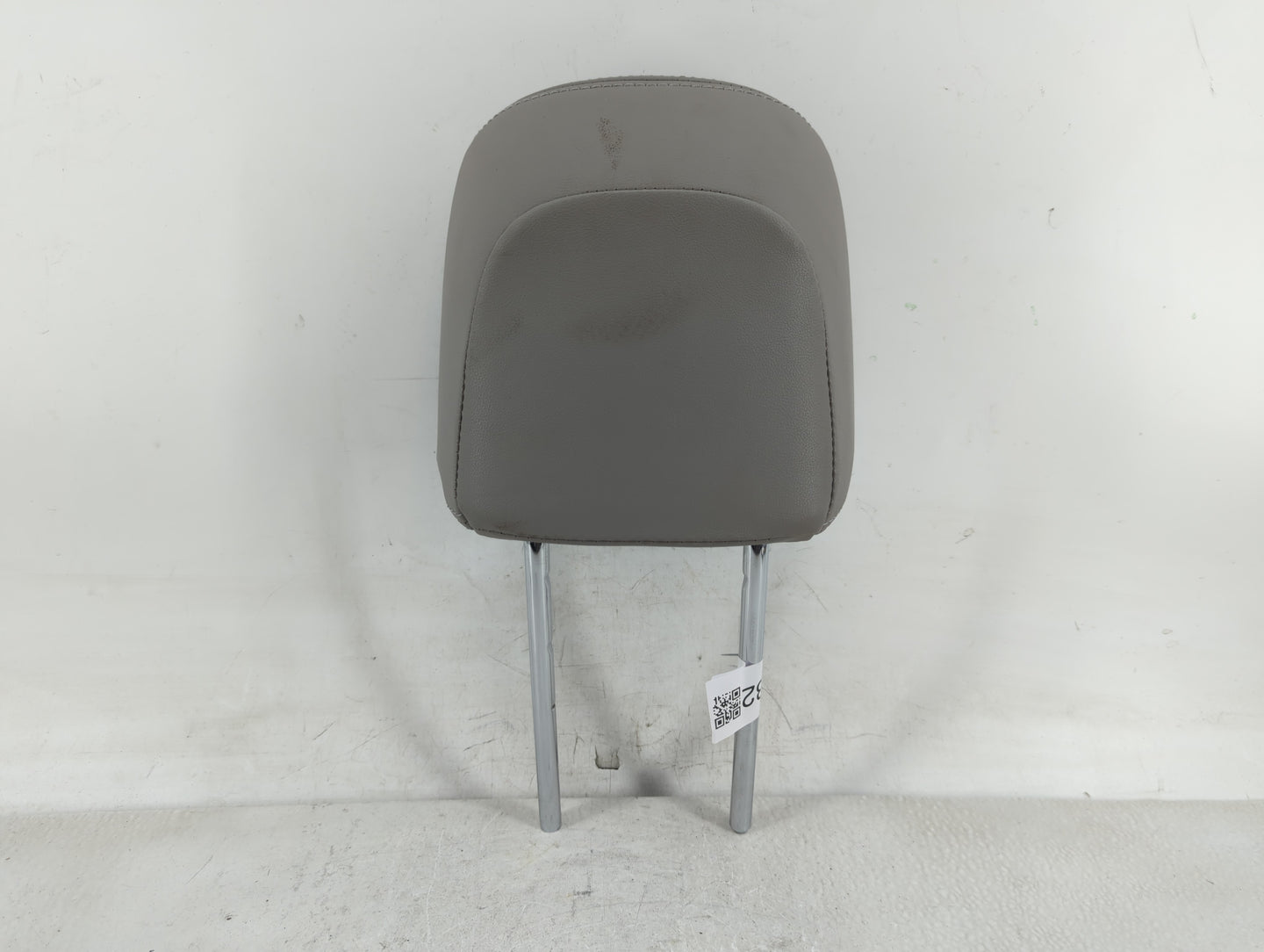 2014 Subaru Forester Headrest Head Rest Front Driver Passenger Seat Fits OEM Used Auto Parts - Oemusedautoparts1.com