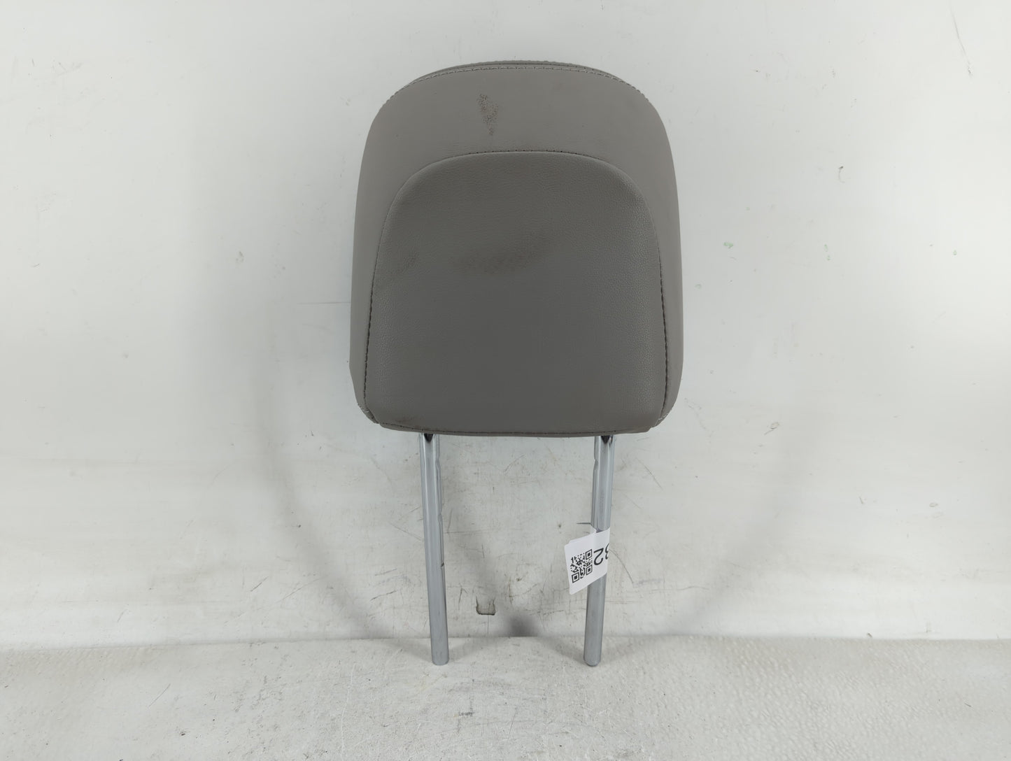 2014 Subaru Forester Headrest Head Rest Front Driver Passenger Seat Fits OEM Used Auto Parts - Oemusedautoparts1.com