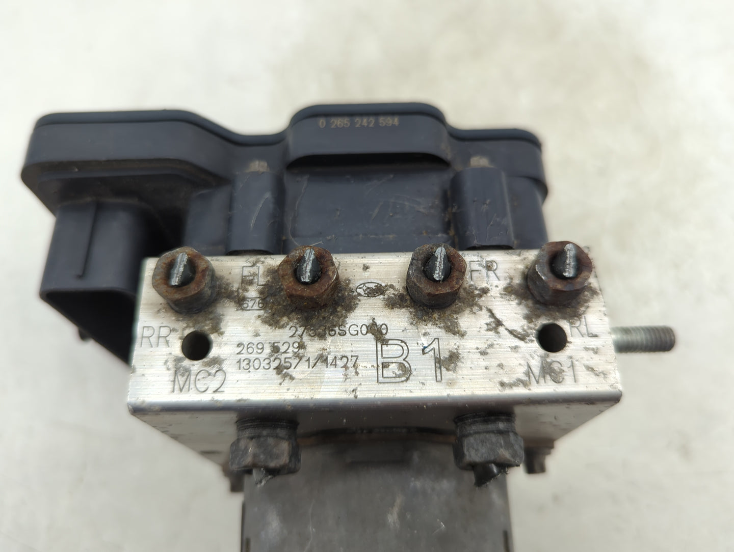 2014-2015 Subaru Forester ABS Pump Control Module Replacement P/N:0265956131 2265106452 Fits Fits 2014 2015 OEM Used Auto Pa