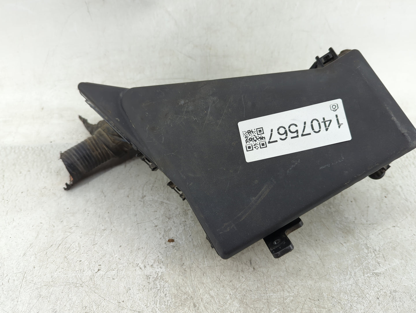 2014-2015 Subaru Forester Fusebox Fuse Box Panel Relay Module Fits Fits 2014 2015 OEM Used Auto Parts - Oemusedautoparts1.co