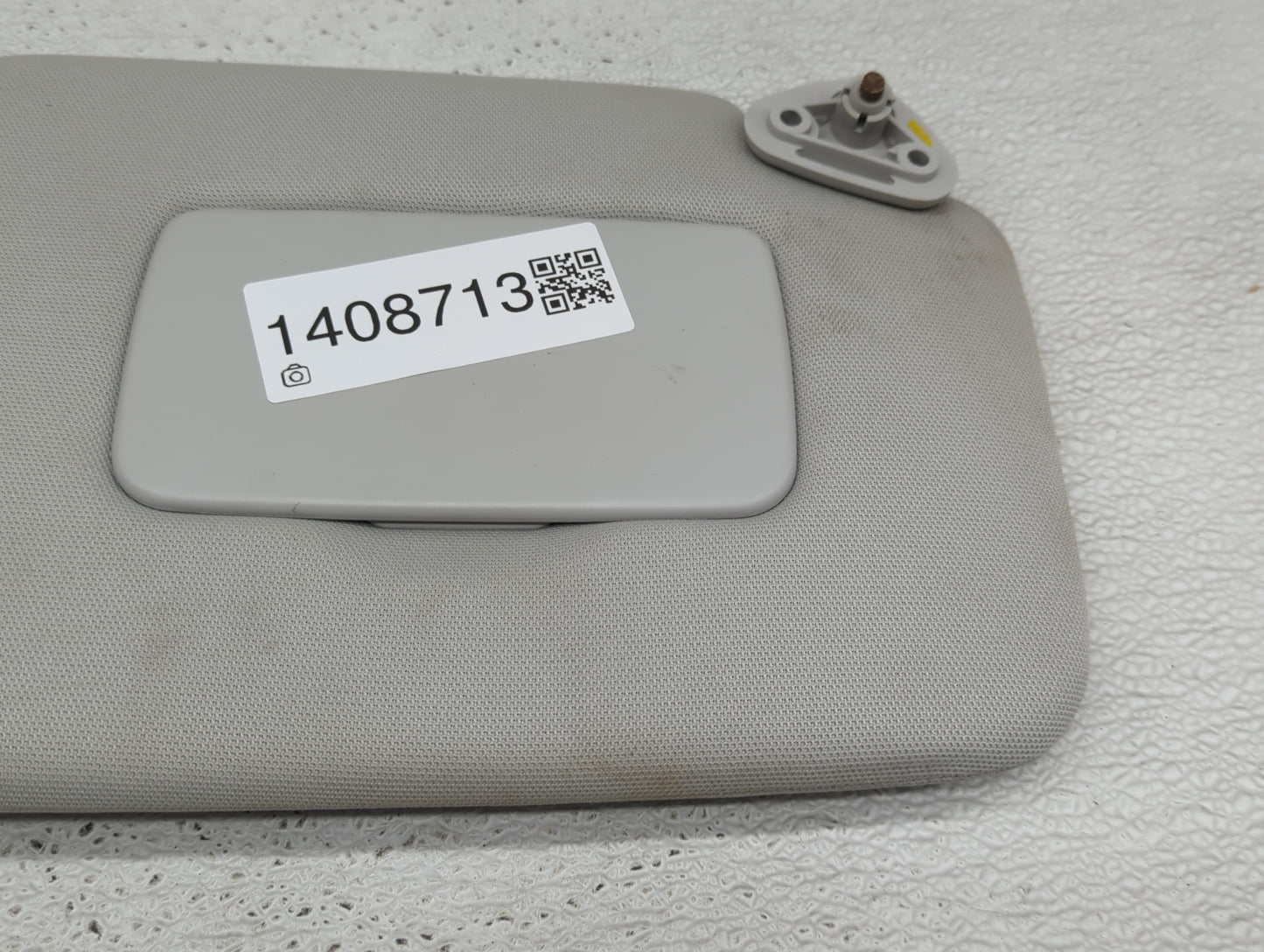 2014 Subaru Forester Sun Visor Shade Replacement Passenger Right Mirror Fits OEM Used Auto Parts - Oemusedautoparts1.com