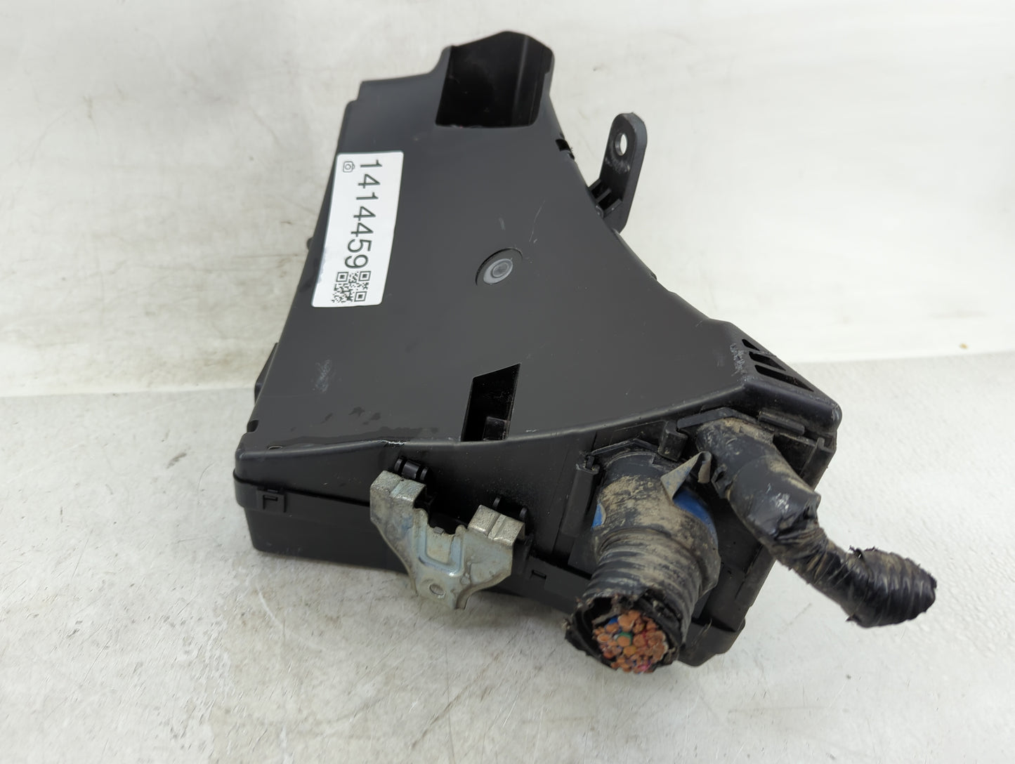 2014-2015 Subaru Forester Fusebox Fuse Box Panel Relay Module Fits Fits 2014 2015 OEM Used Auto Parts - Oemusedautoparts1.co