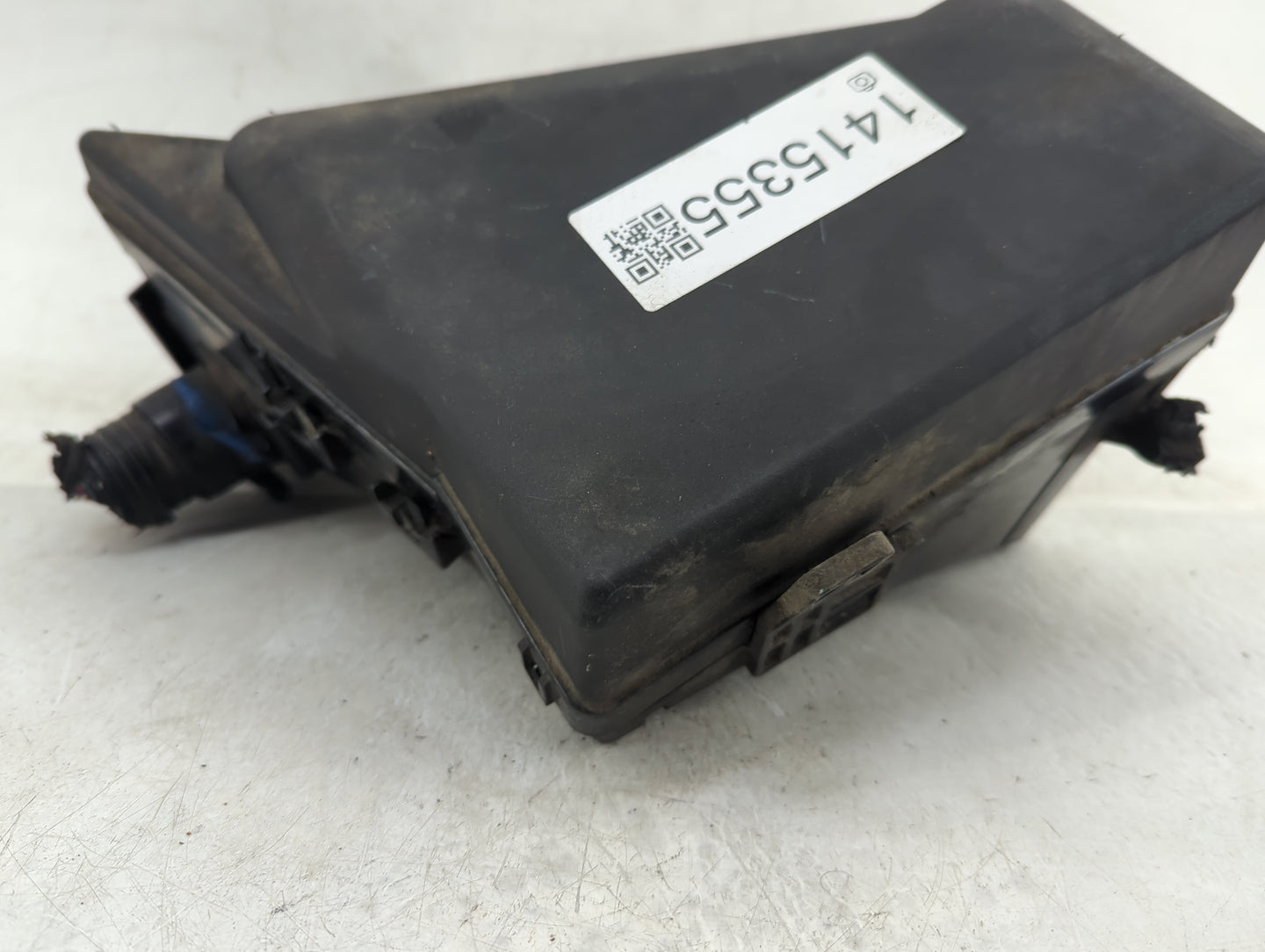 2014-2015 Subaru Forester Fusebox Fuse Box Panel Relay Module Fits Fits 2014 2015 OEM Used Auto Parts - Oemusedautoparts1.co