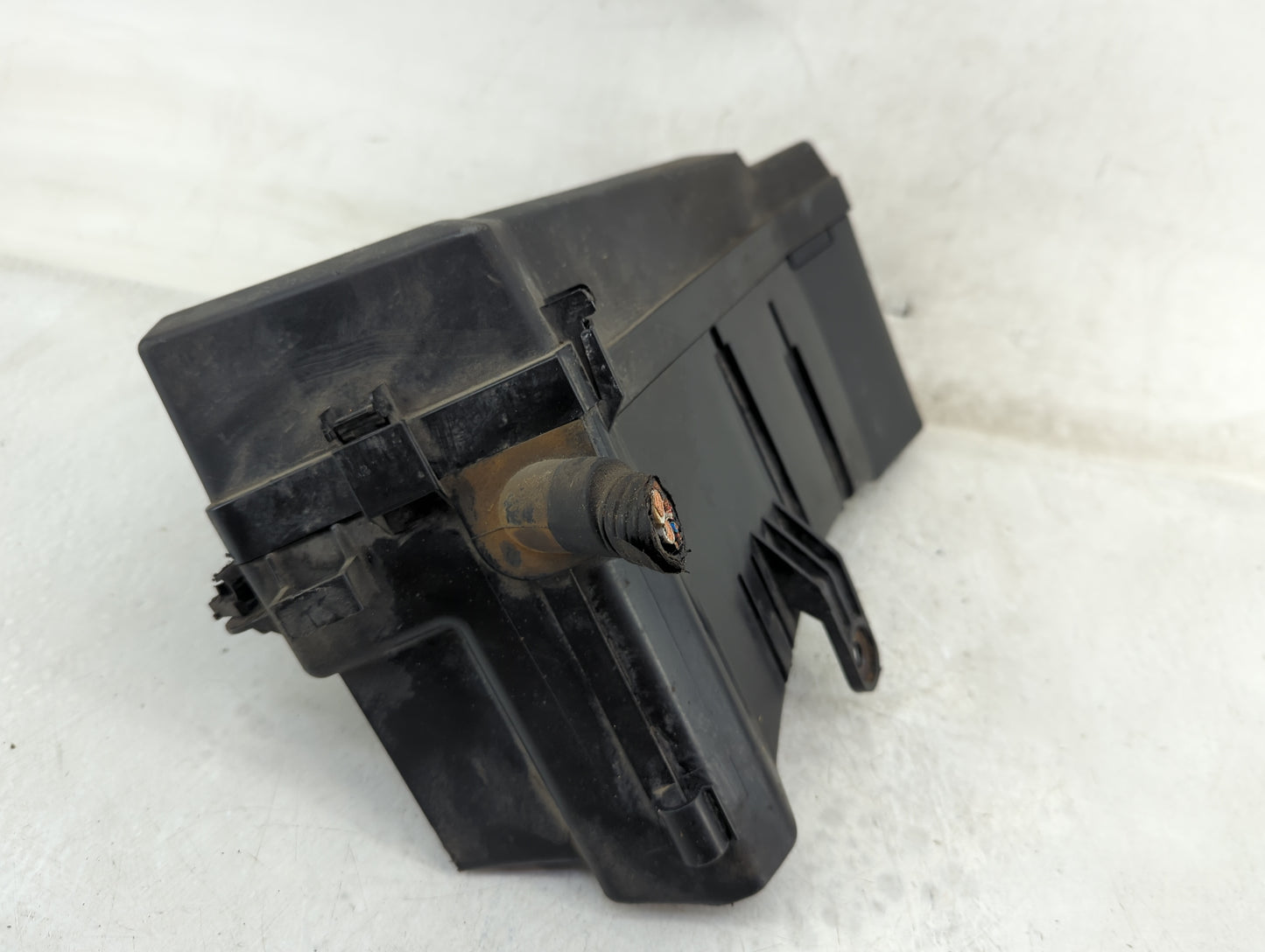 2014-2015 Subaru Forester Fusebox Fuse Box Panel Relay Module Fits Fits 2014 2015 OEM Used Auto Parts - Oemusedautoparts1.co