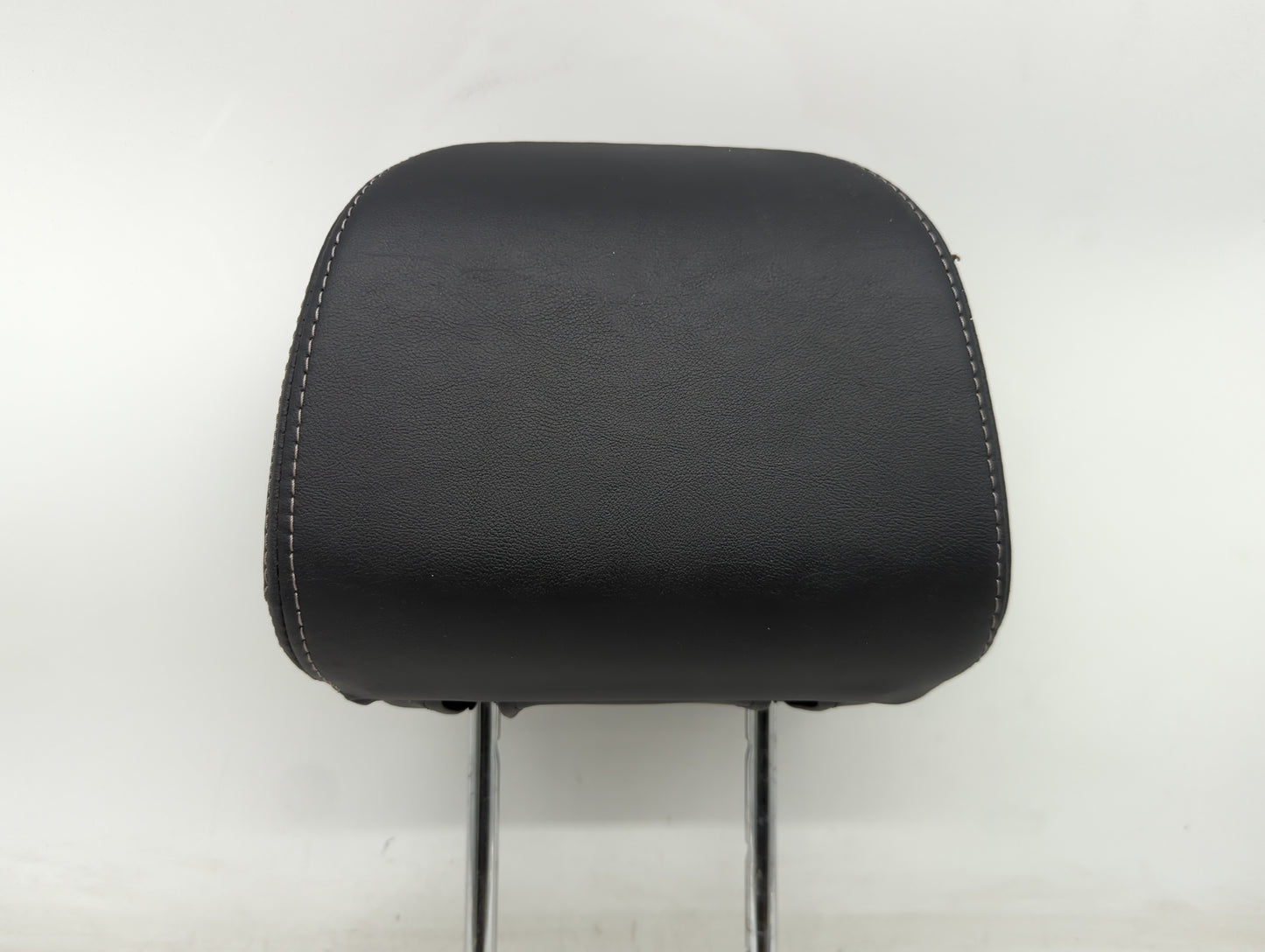2014 Subaru Forester Headrest Head Rest Front Driver Passenger Seat Fits OEM Used Auto Parts - Oemusedautoparts1.com