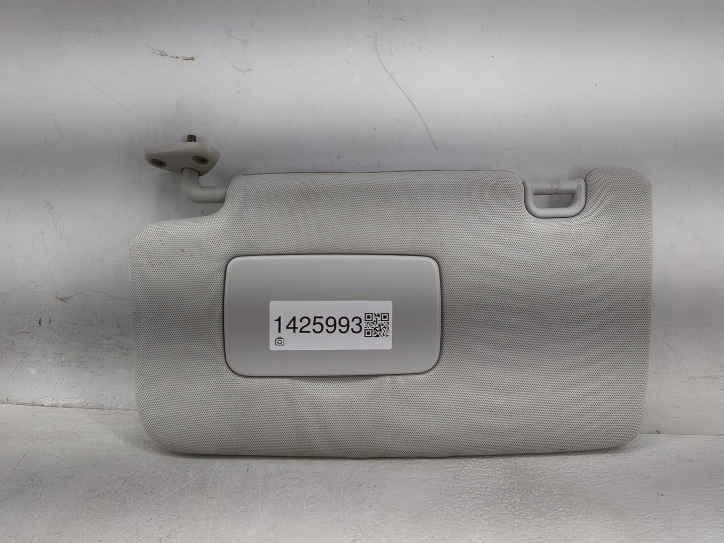 2014 Subaru Forester Sun Visor Shade Replacement Driver Left Mirror Fits OEM Used Auto Parts - Oemusedautoparts1.com