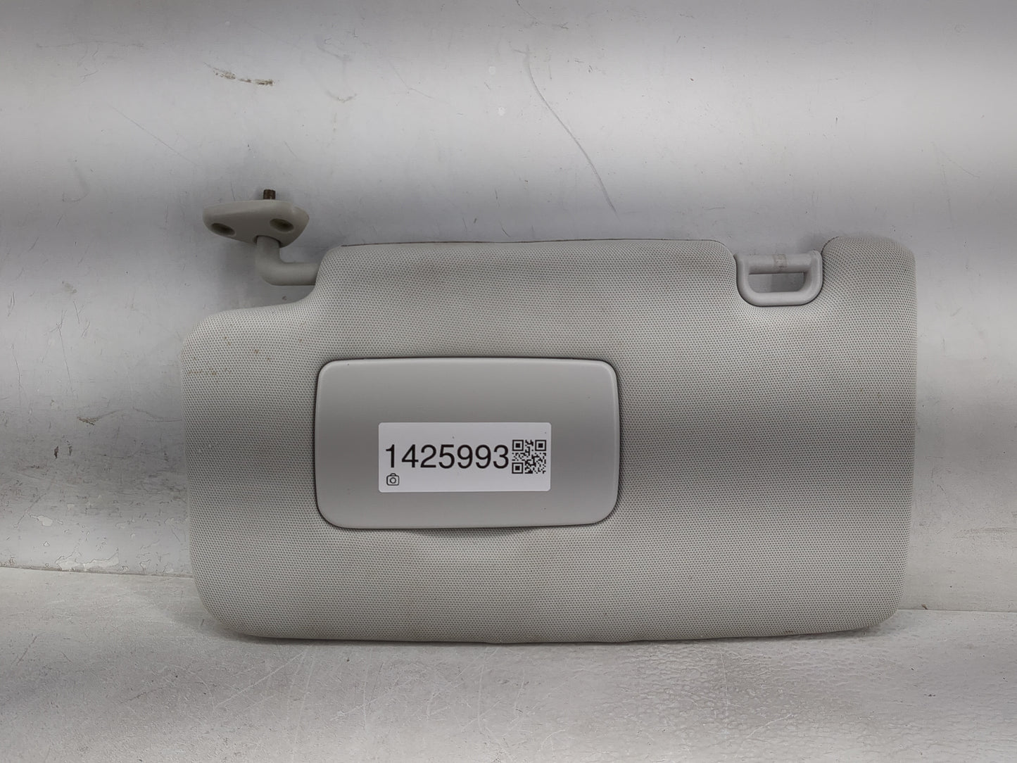 2014 Subaru Forester Sun Visor Shade Replacement Driver Left Mirror Fits OEM Used Auto Parts - Oemusedautoparts1.com