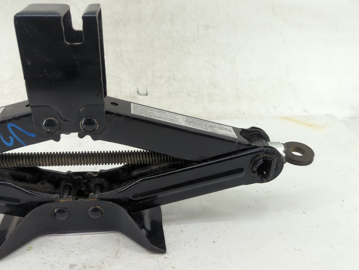 2014 Subaru Forester Spare Scissor Car Jack - Oemusedautoparts1.com