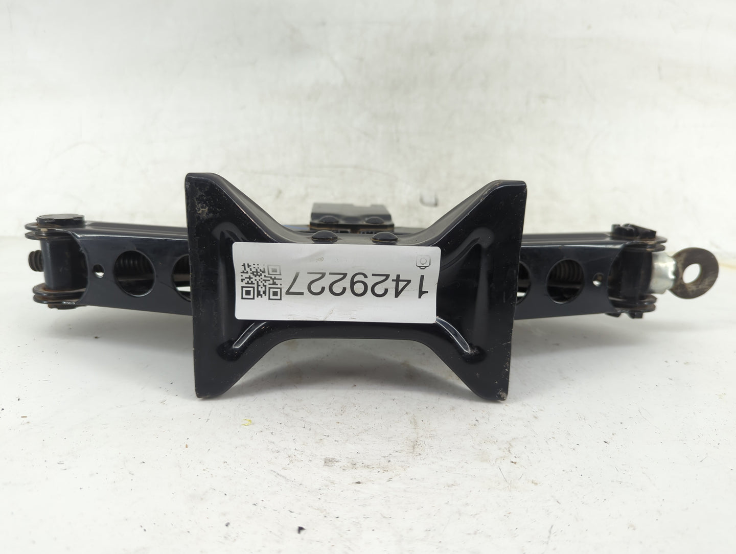 2014 Subaru Forester Spare Scissor Car Jack - Oemusedautoparts1.com