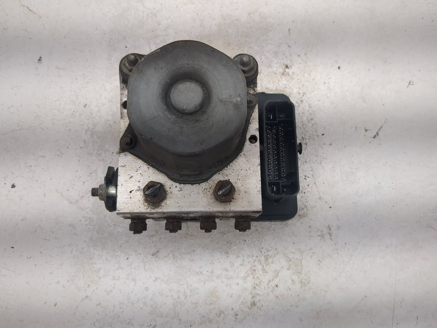 2014-2015 Subaru Forester ABS Pump Control Module Replacement P/N:27536SG000 269529, 13120472/1828 Fits Fits 2014 2015 OEM U