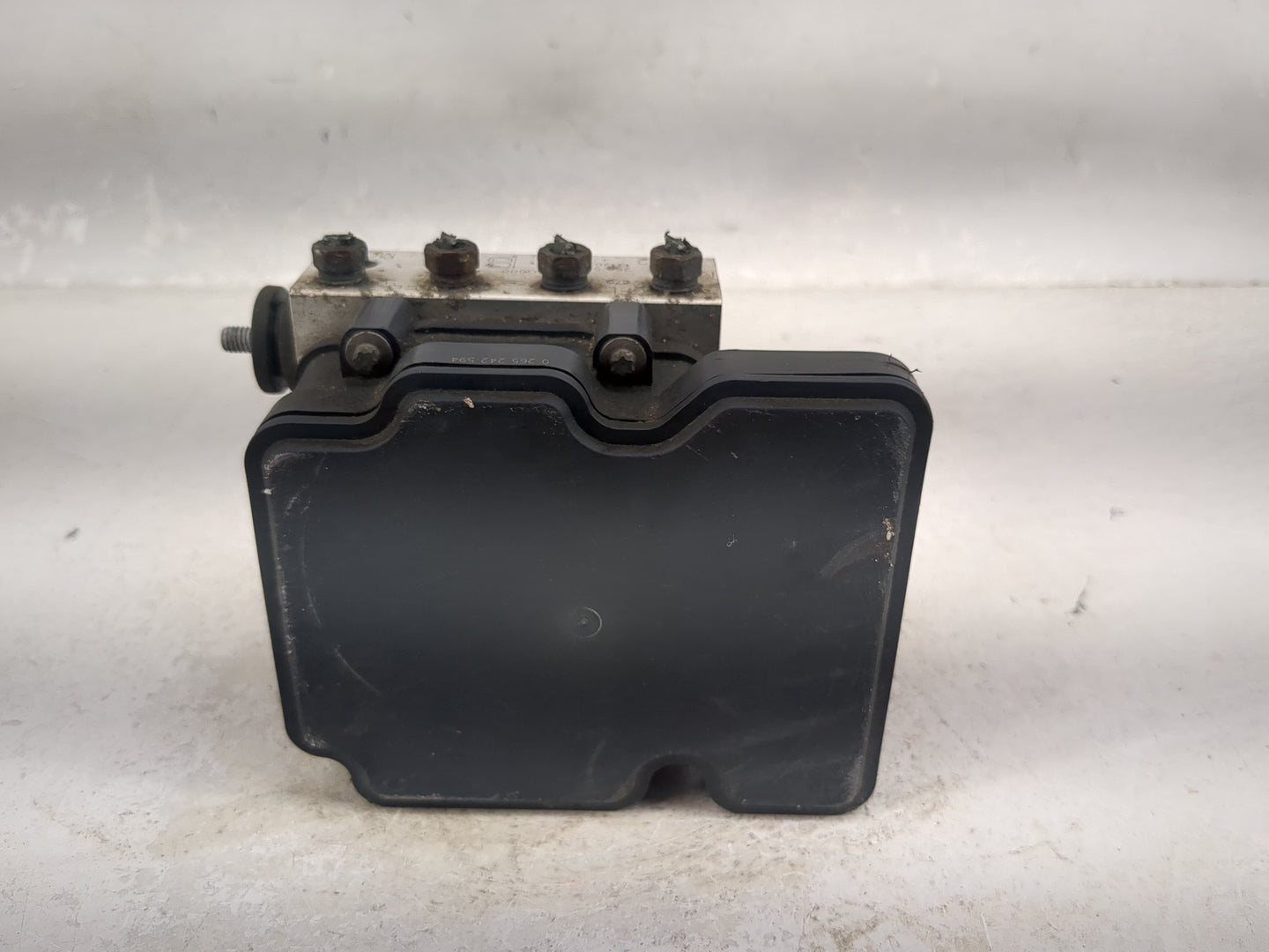 2014-2015 Subaru Forester ABS Pump Control Module Replacement P/N:27536SG000 Fits Fits 2014 2015 OEM Used Auto Parts - Oemus