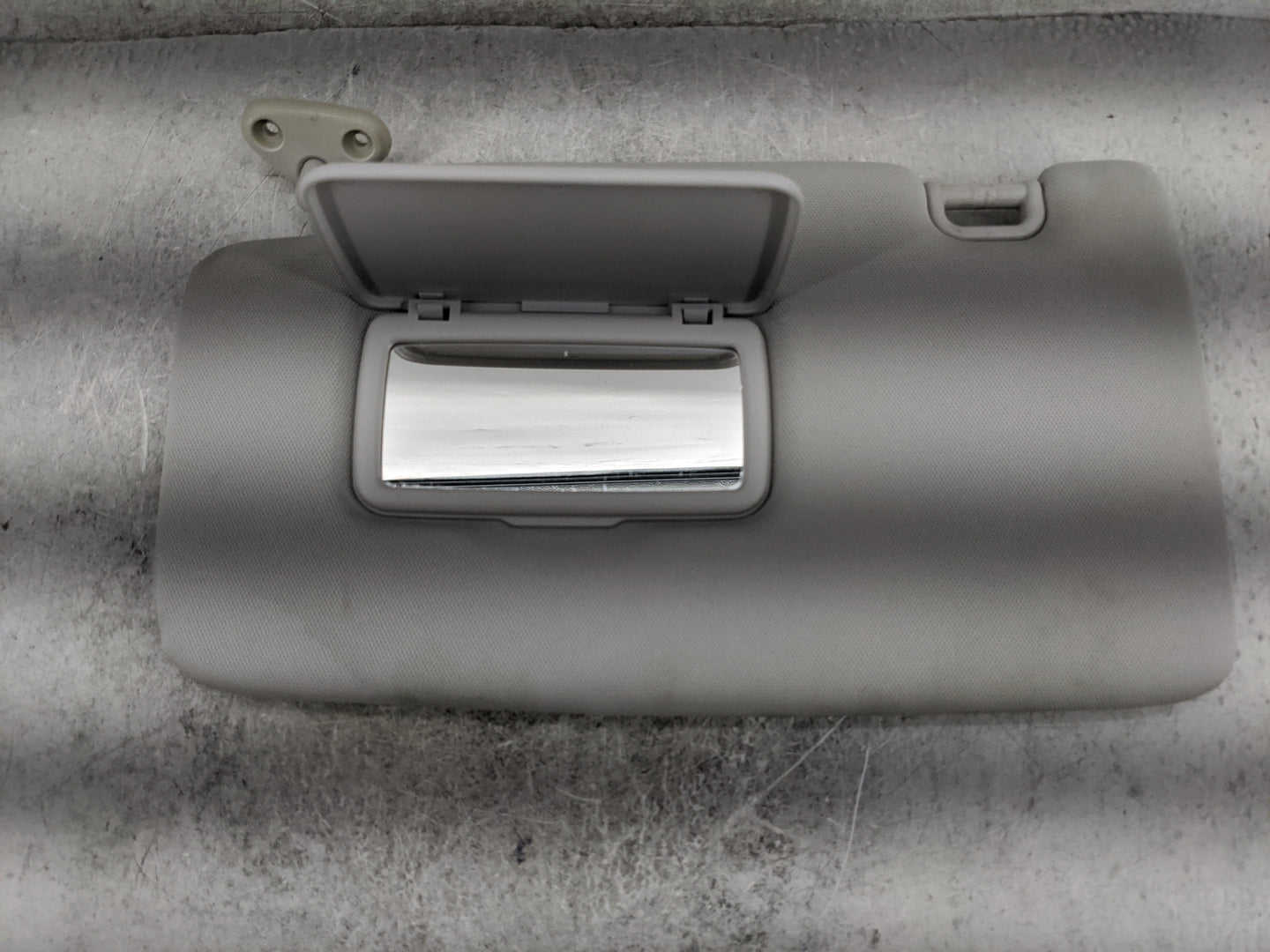 2014 Subaru Forester Sun Visor Shade Replacement Driver Left Mirror Fits OEM Used Auto Parts - Oemusedautoparts1.com