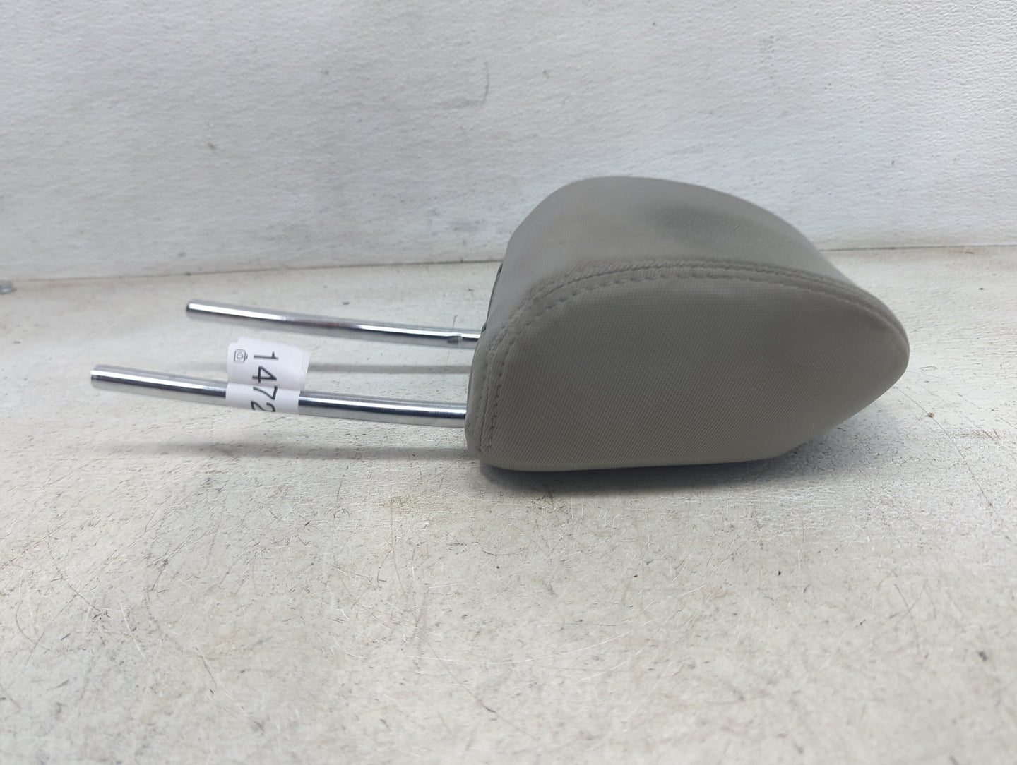 2014 Subaru Forester Headrest Head Rest Front Driver Seat Gray 1472845 - Oemusedautoparts1.com
