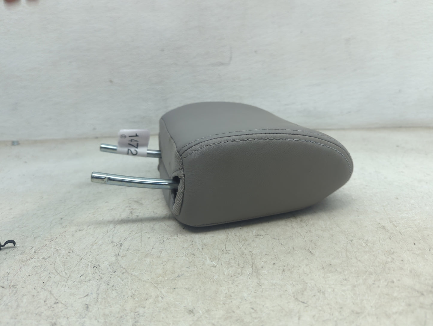 2014 Subaru Forester Headrest Head Rest Front Driver Passenger Seat Fits OEM Used Auto Parts - Oemusedautoparts1.com