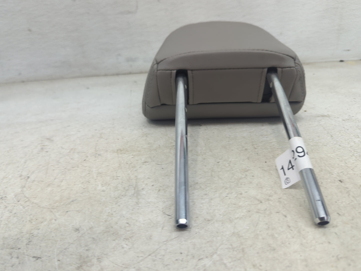 2014 Subaru Forester Headrest Head Rest Front Driver Seat Gray - Oemusedautoparts1.com
