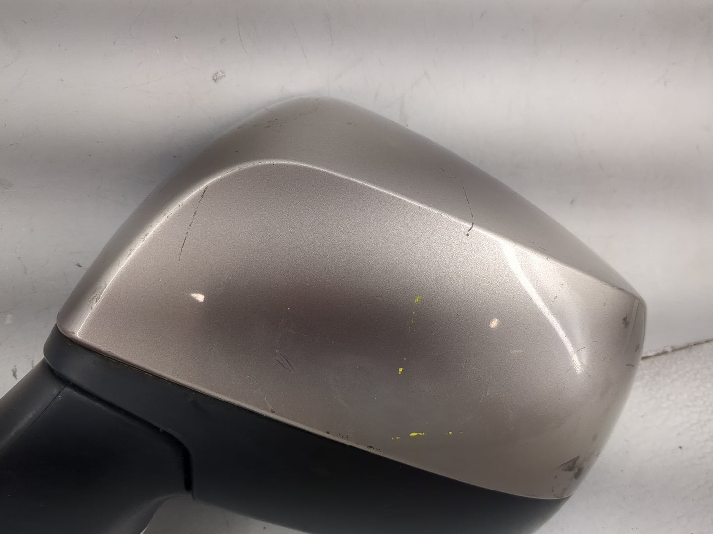 2014 Subaru Forester Driver Side View Mirror - Left Door Mirror OEM Used - Oemusedautoparts1.com
