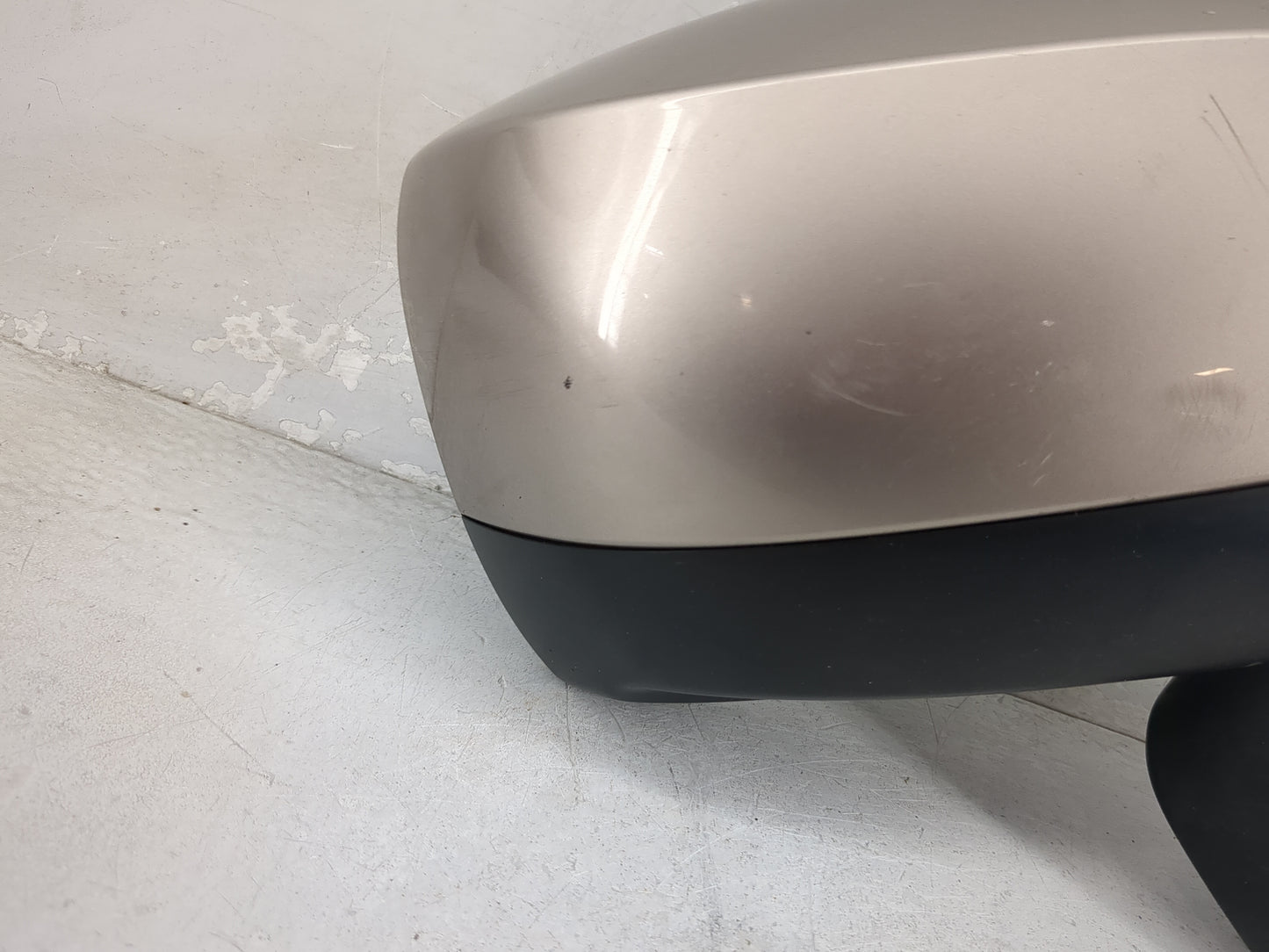 2014 Subaru Forester Passenger Side View Mirror - Right Door Mirror OEM Used - Oemusedautoparts1.com