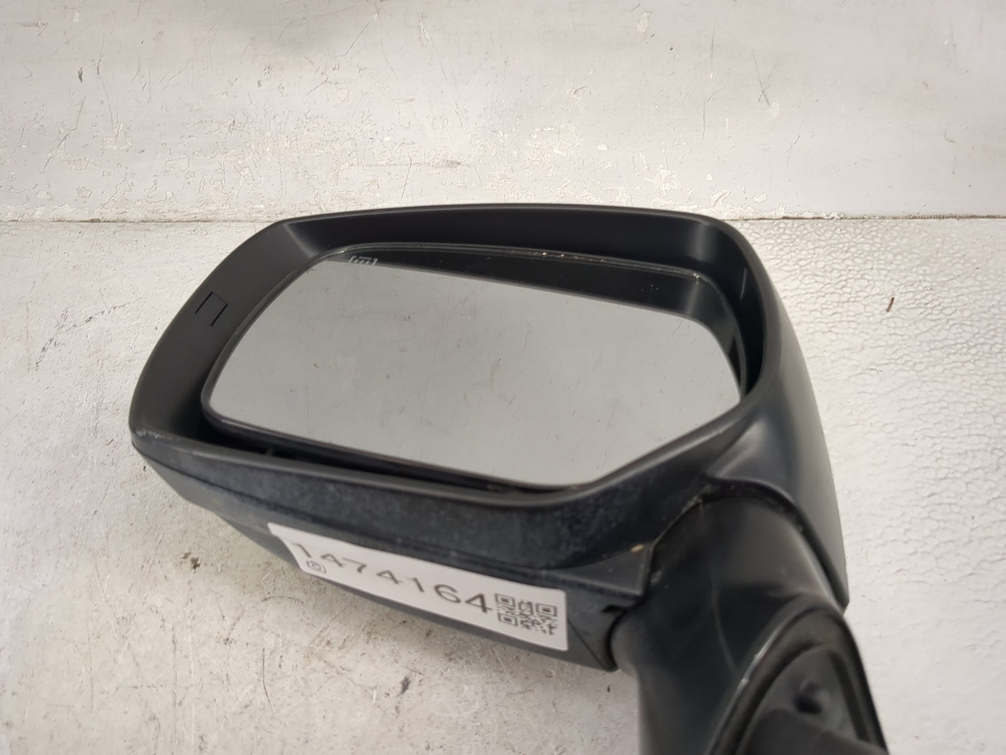 2014 Subaru Forester Driver Side View Mirror - Left Door Mirror OEM Used - Oemusedautoparts1.com