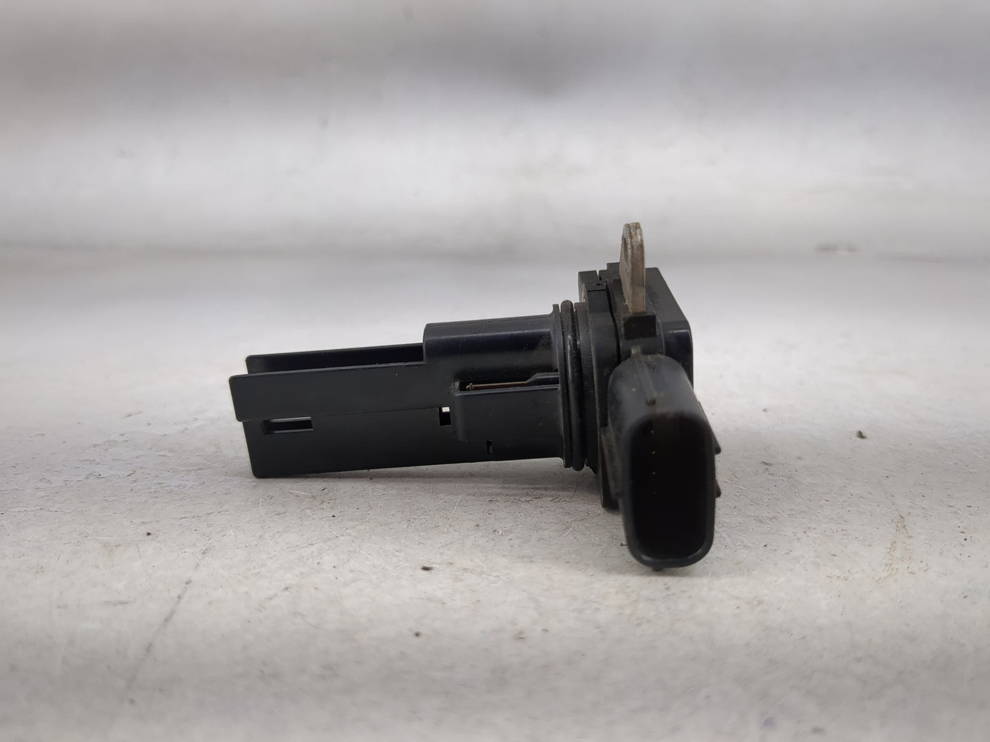 2014-2018 Subaru Forester Mass Air Flow Meter Maf 1486702 - Oemusedautoparts1.com