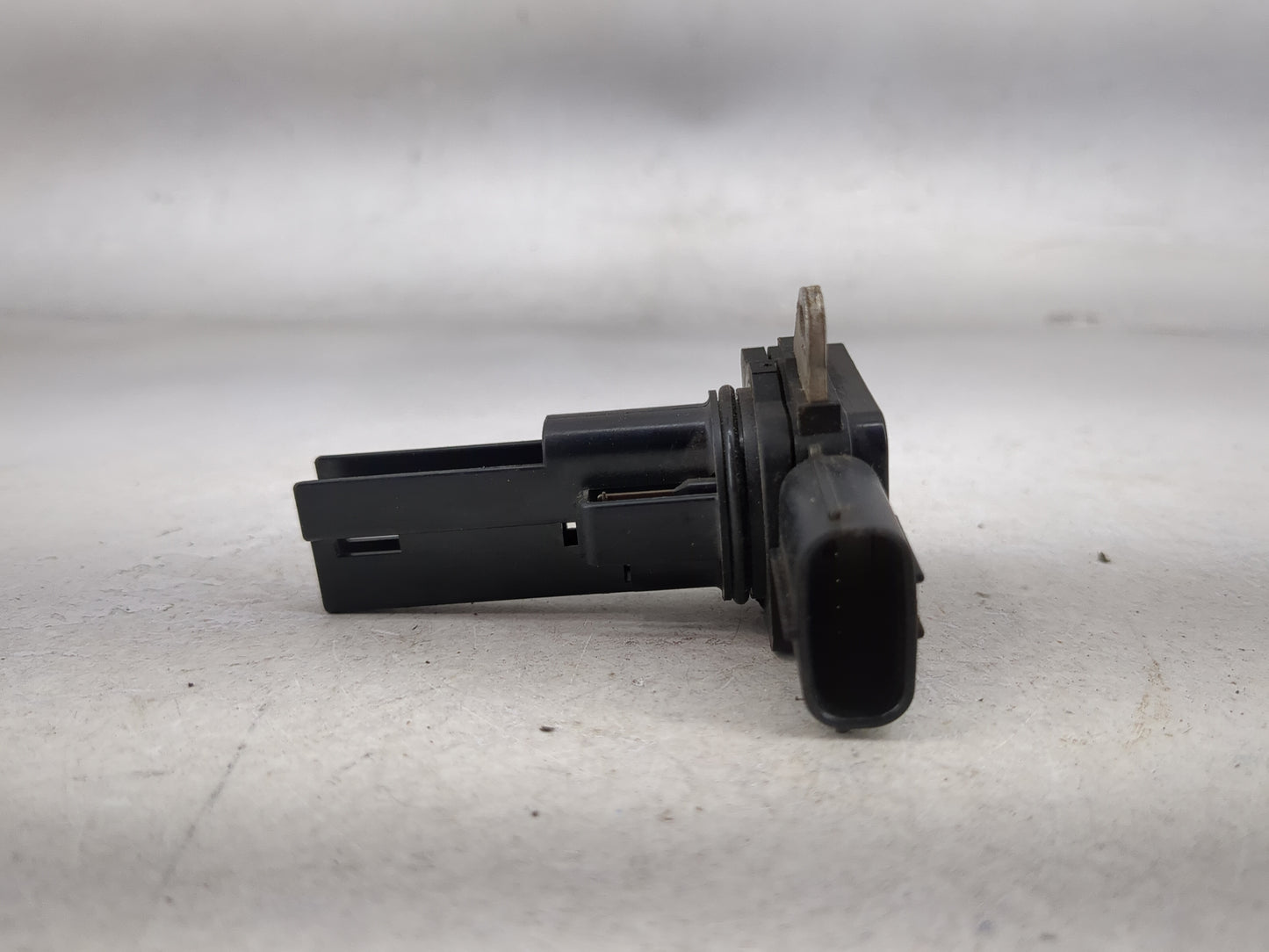 2014-2018 Subaru Forester Mass Air Flow Meter Maf 1486702 - Oemusedautoparts1.com