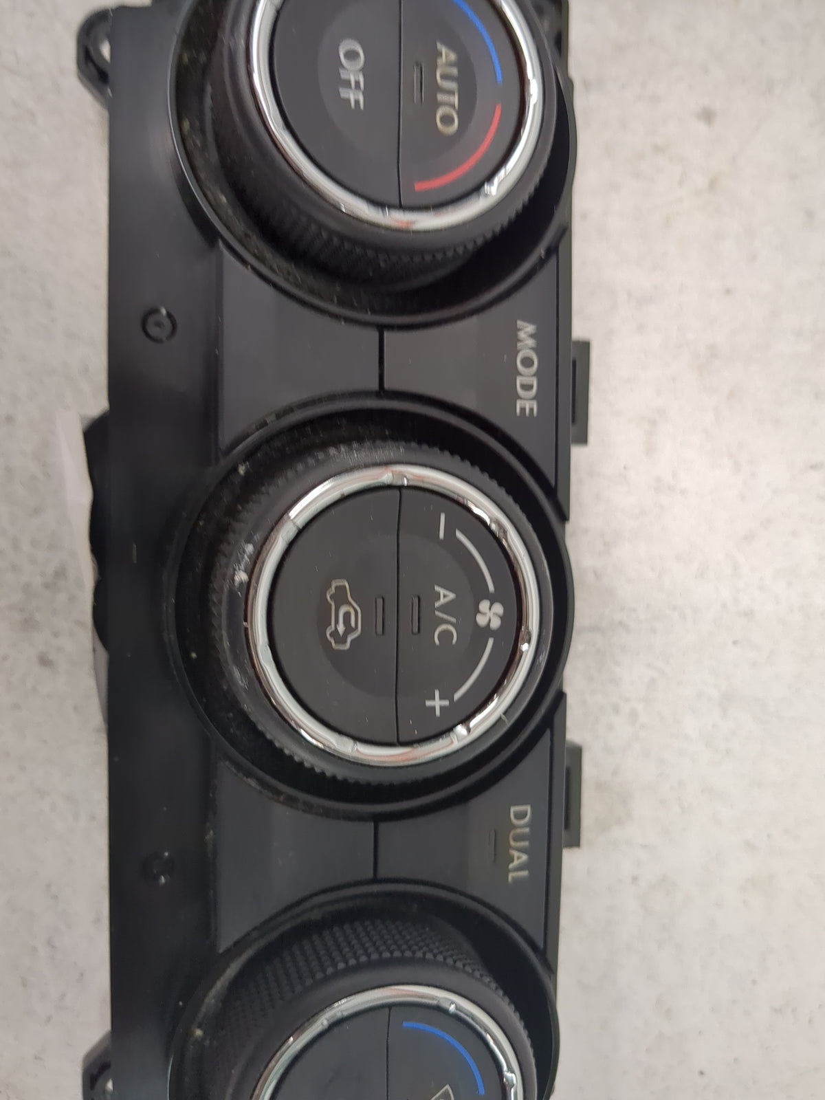 2014-2015 Subaru Forester Climate Control Module Temperature AC/Heater Replacement P/N:72311SG040 T103051 4W C Fits Fits 201