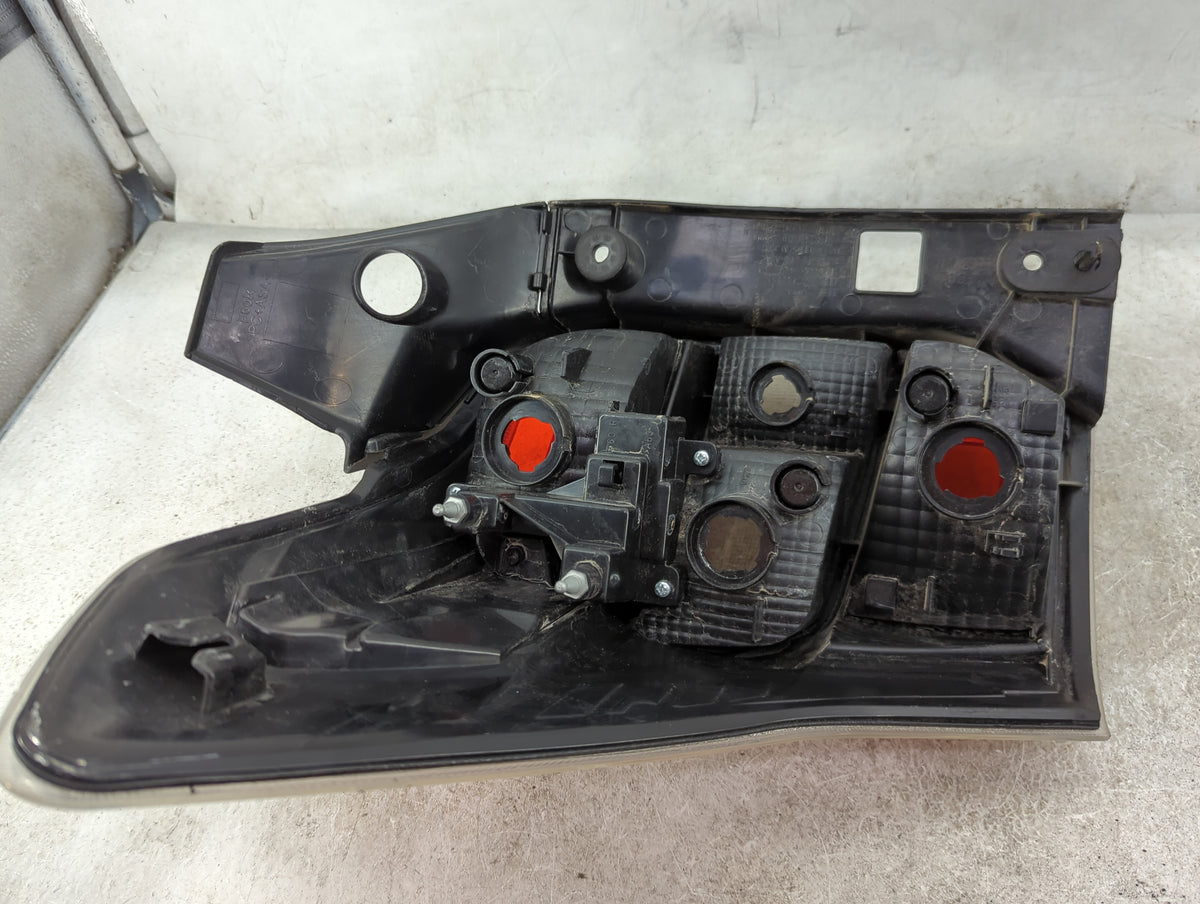 2014 Subaru Forester Tail Light Assembly Passenger Right OEM Fits OEM Used Auto Parts - Oemusedautoparts1.com