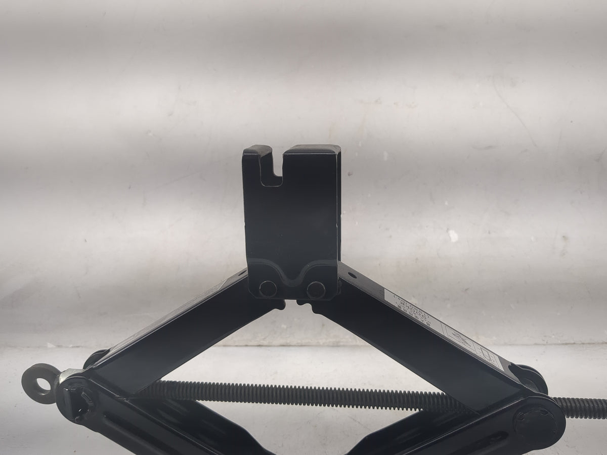 2014 Subaru Forester Spare Scissor Car Jack Black 1519653 - Oemusedautoparts1.com