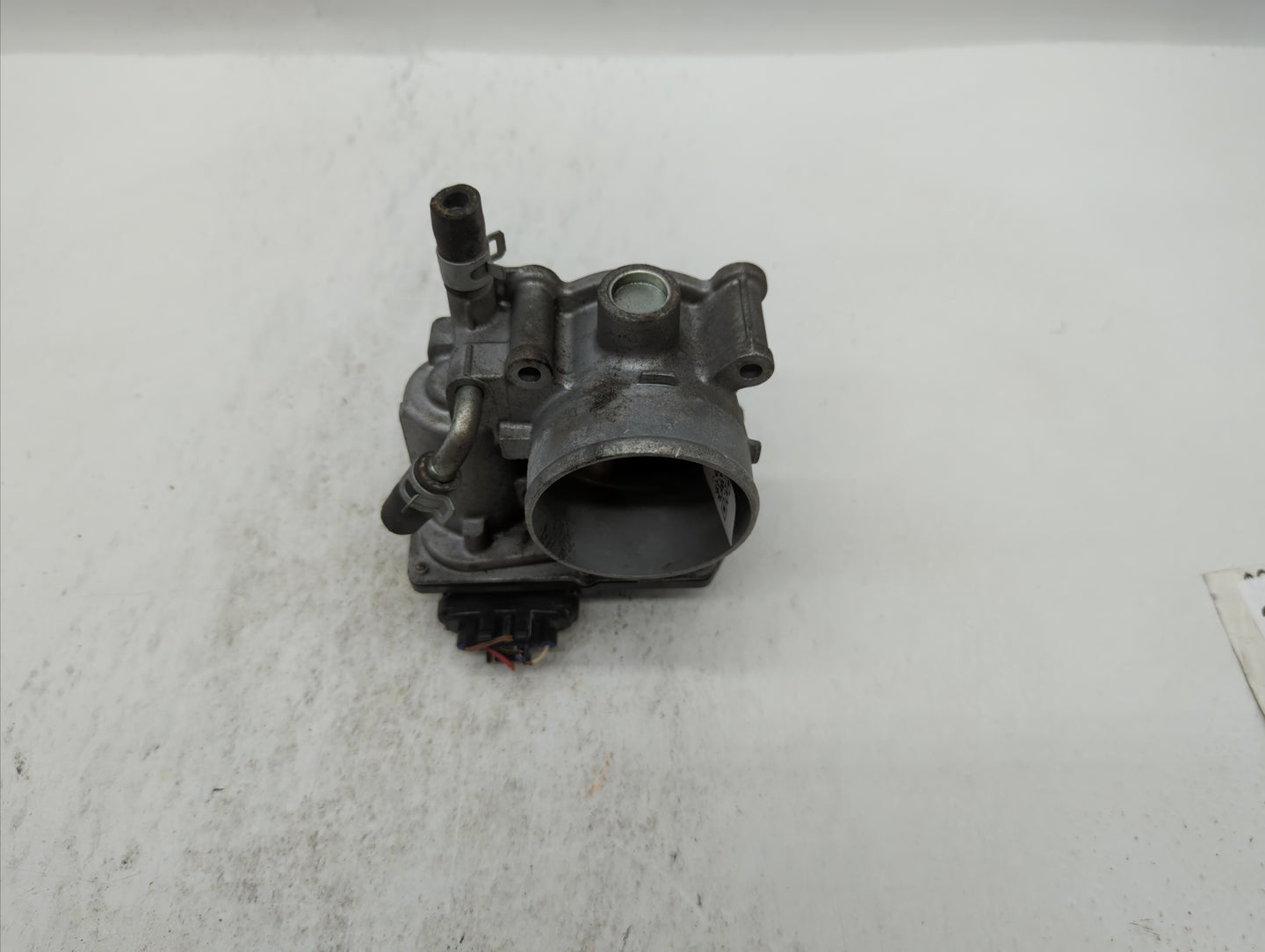 2011-2017 Subaru Forester Throttle Body P/N:16112AA380 Fits Fits 2011 2012 2013 2014 2015 2016 2017 OEM Used Auto Parts - Oe
