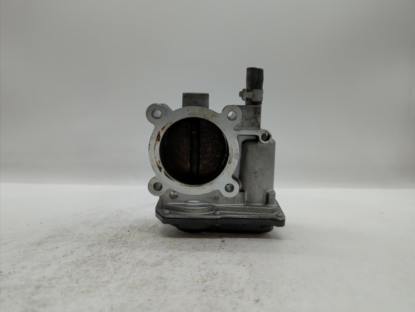 2011-2017 Subaru Forester Throttle Body P/N:16112AA380 Fits Fits 2011 2012 2013 2014 2015 2016 2017 OEM Used Auto Parts - Oe