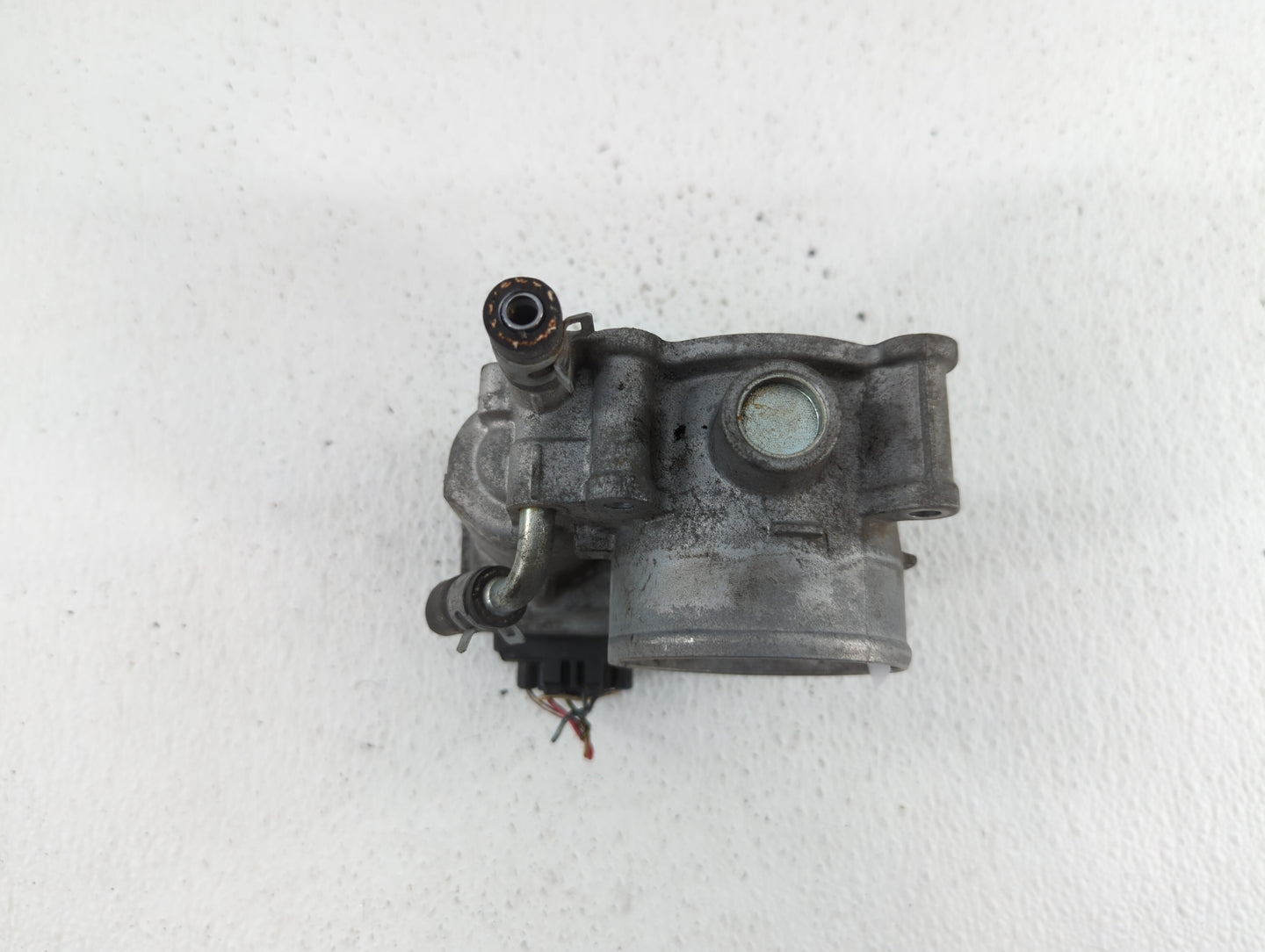 2011-2017 Subaru Forester Throttle Body P/N:16112AA380 Fits Fits 2011 2012 2013 2014 2015 2016 2017 OEM Used Auto Parts - Oe
