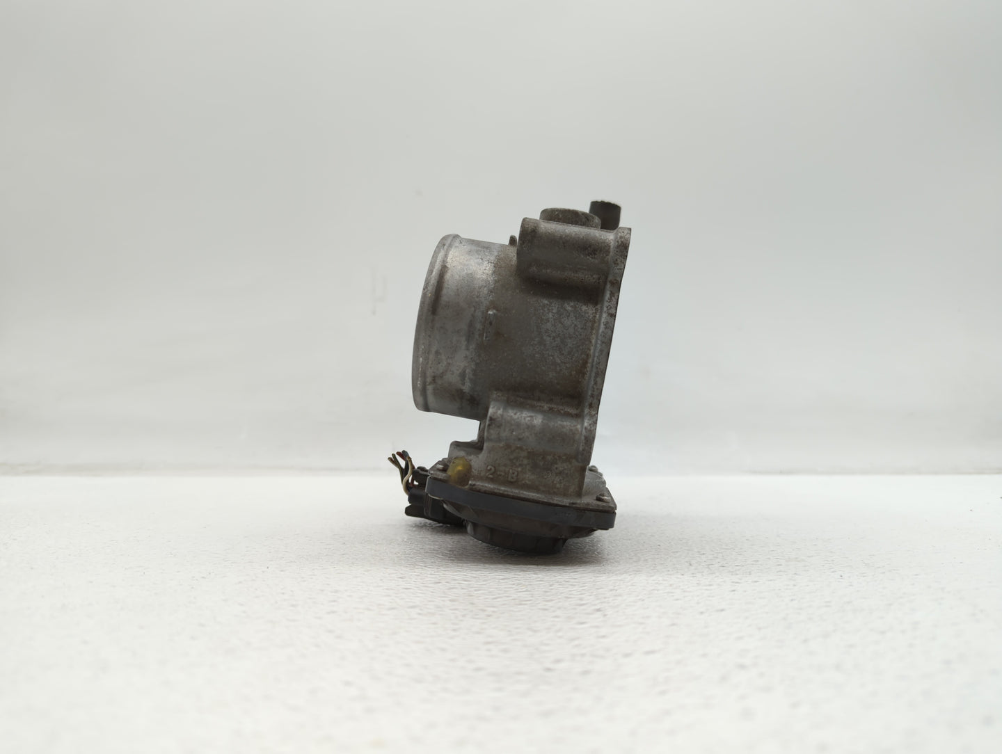 2011-2017 Subaru Forester Throttle Body P/N:16112AA380 Fits Fits 2011 2012 2013 2014 2015 2016 2017 OEM Used Auto Parts - Oe