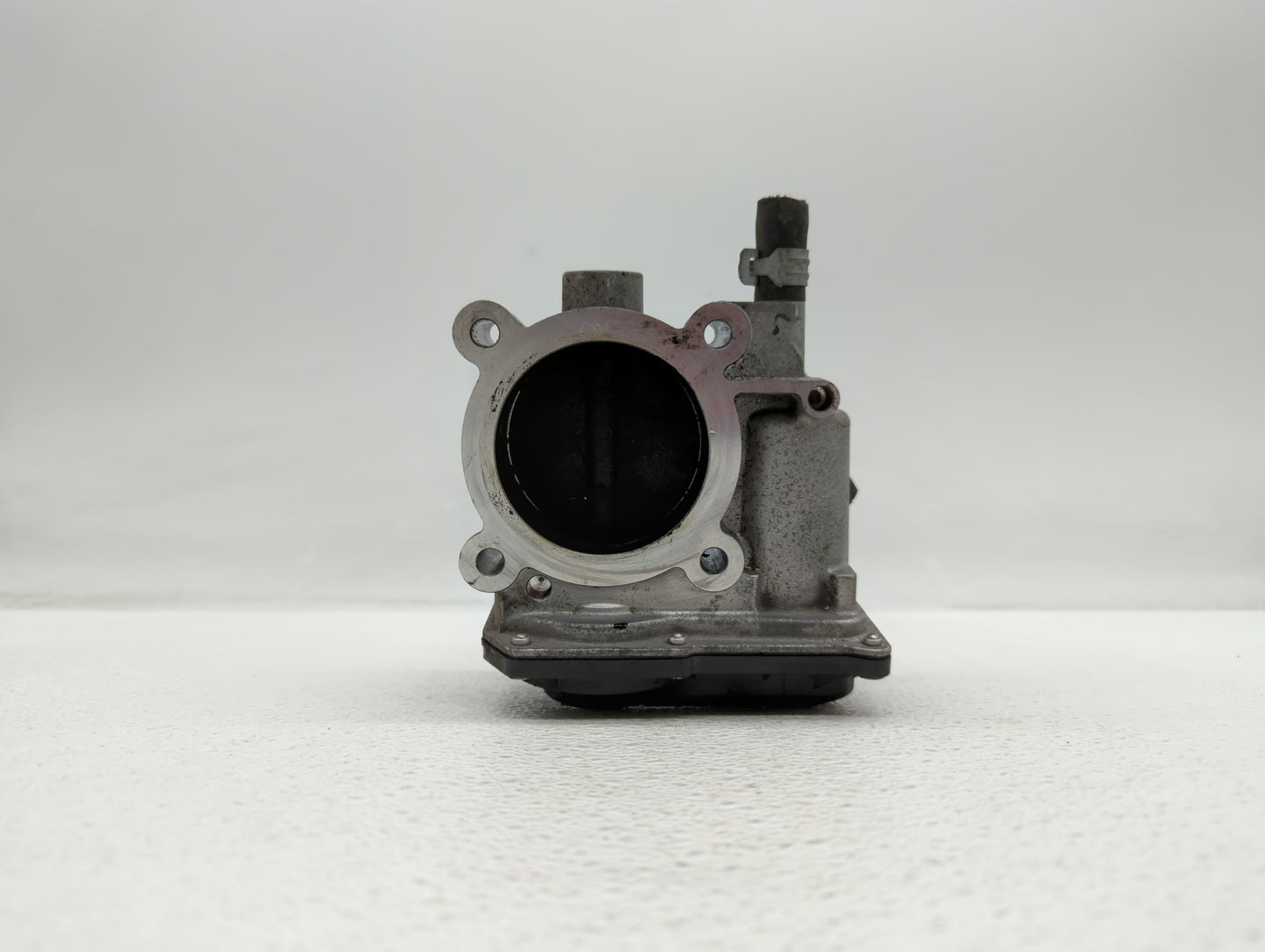 2011-2017 Subaru Forester Throttle Body P/N:16112AA380 Fits Fits 2011 2012 2013 2014 2015 2016 2017 OEM Used Auto Parts - Oe