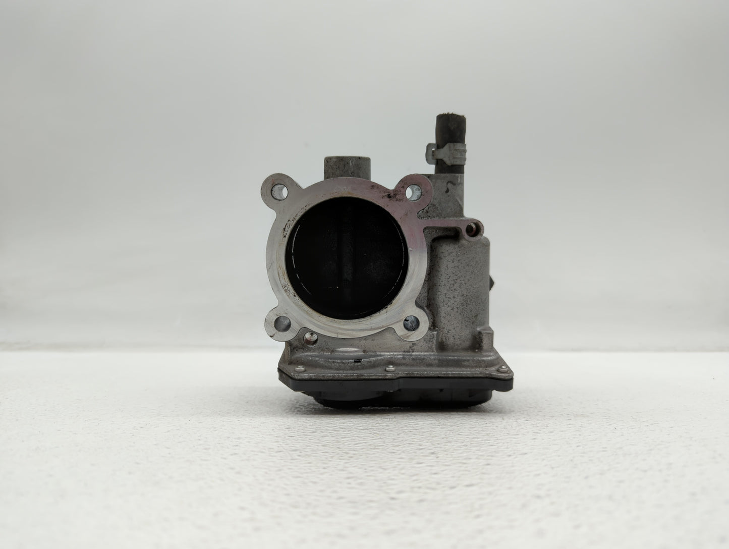 2011-2017 Subaru Forester Throttle Body P/N:16112AA380 Fits Fits 2011 2012 2013 2014 2015 2016 2017 OEM Used Auto Parts - Oe